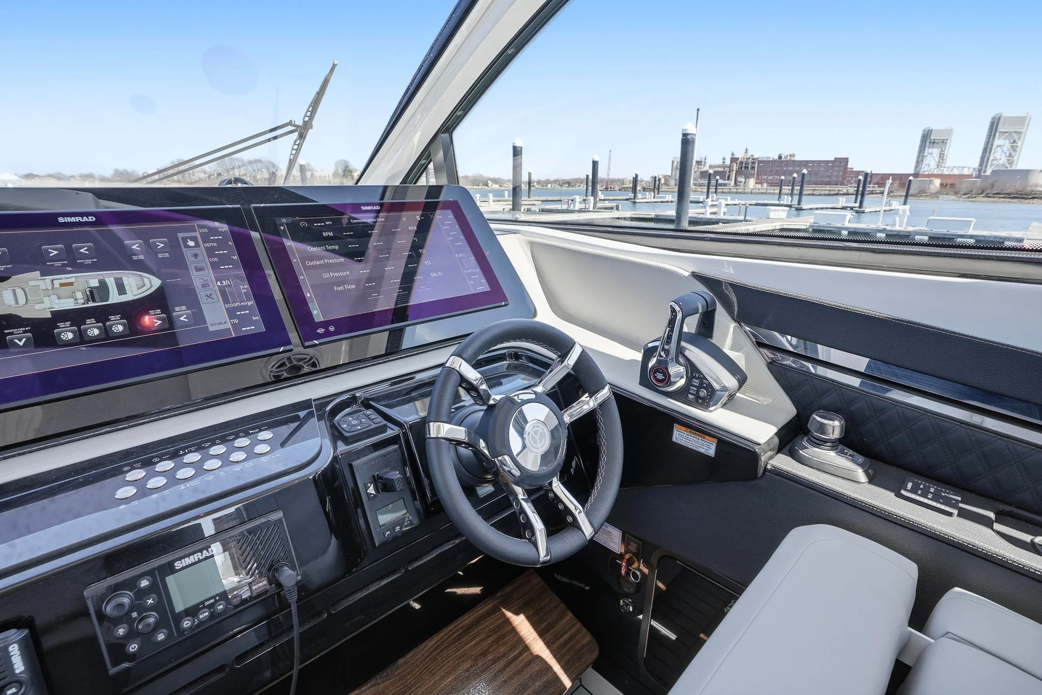 2026 Cruisers Yachts 50 GLS Image Thumbnail #28