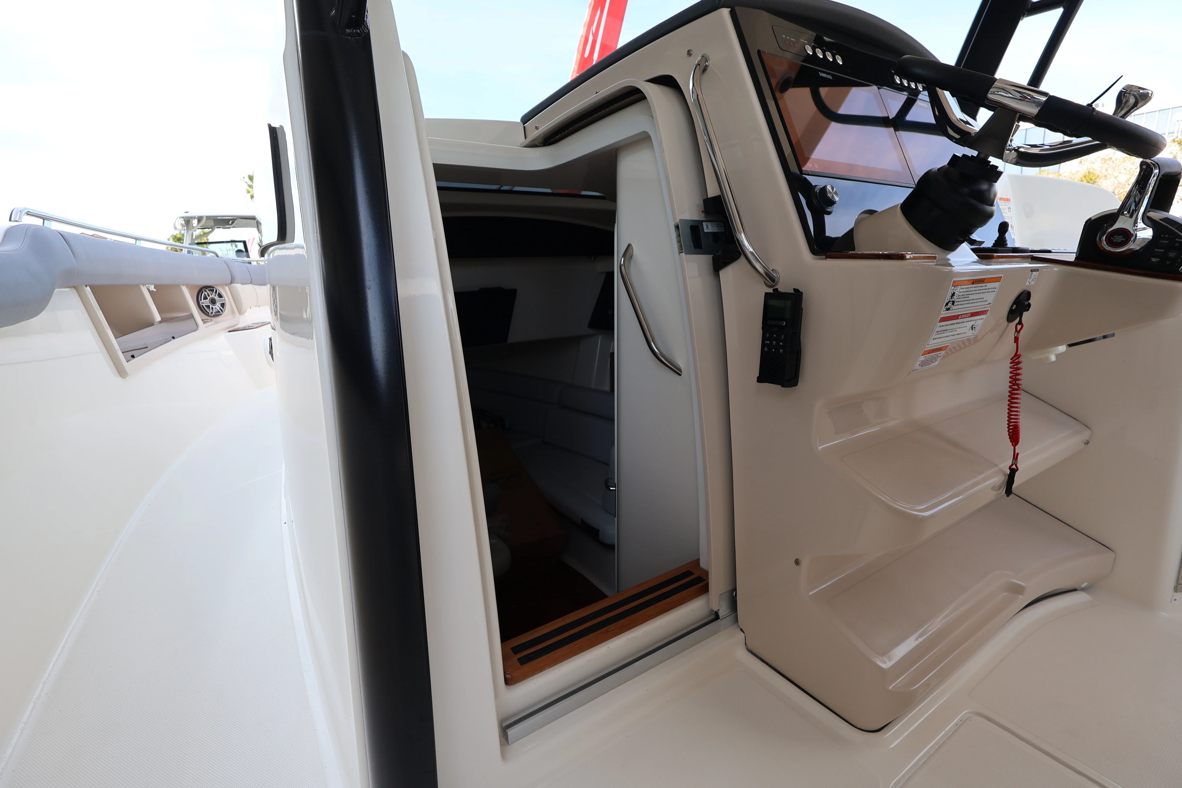 2026 Boston Whaler 350 Realm Image Thumbnail #22