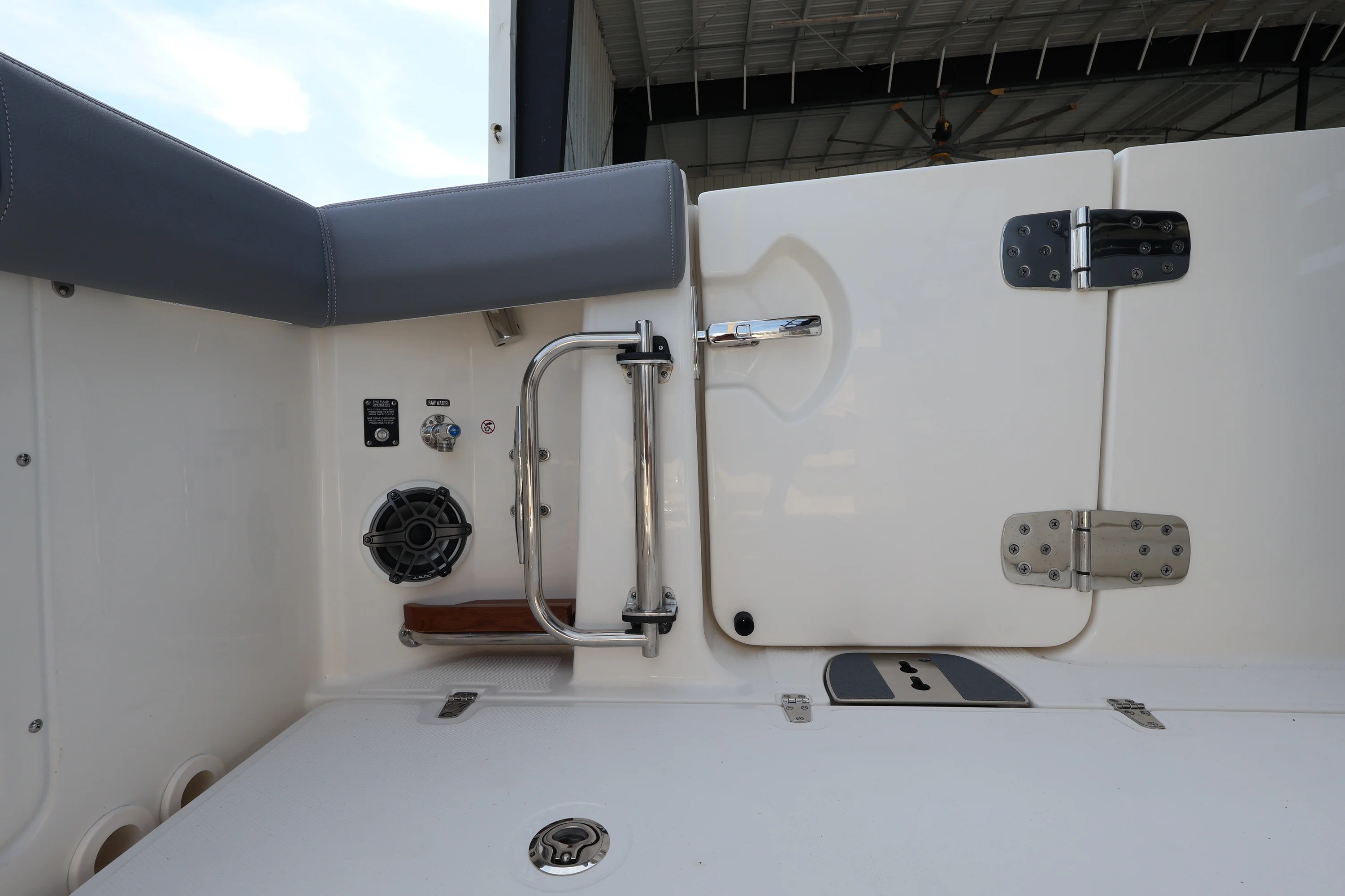 2026 Boston Whaler 350 Realm Image Thumbnail #9