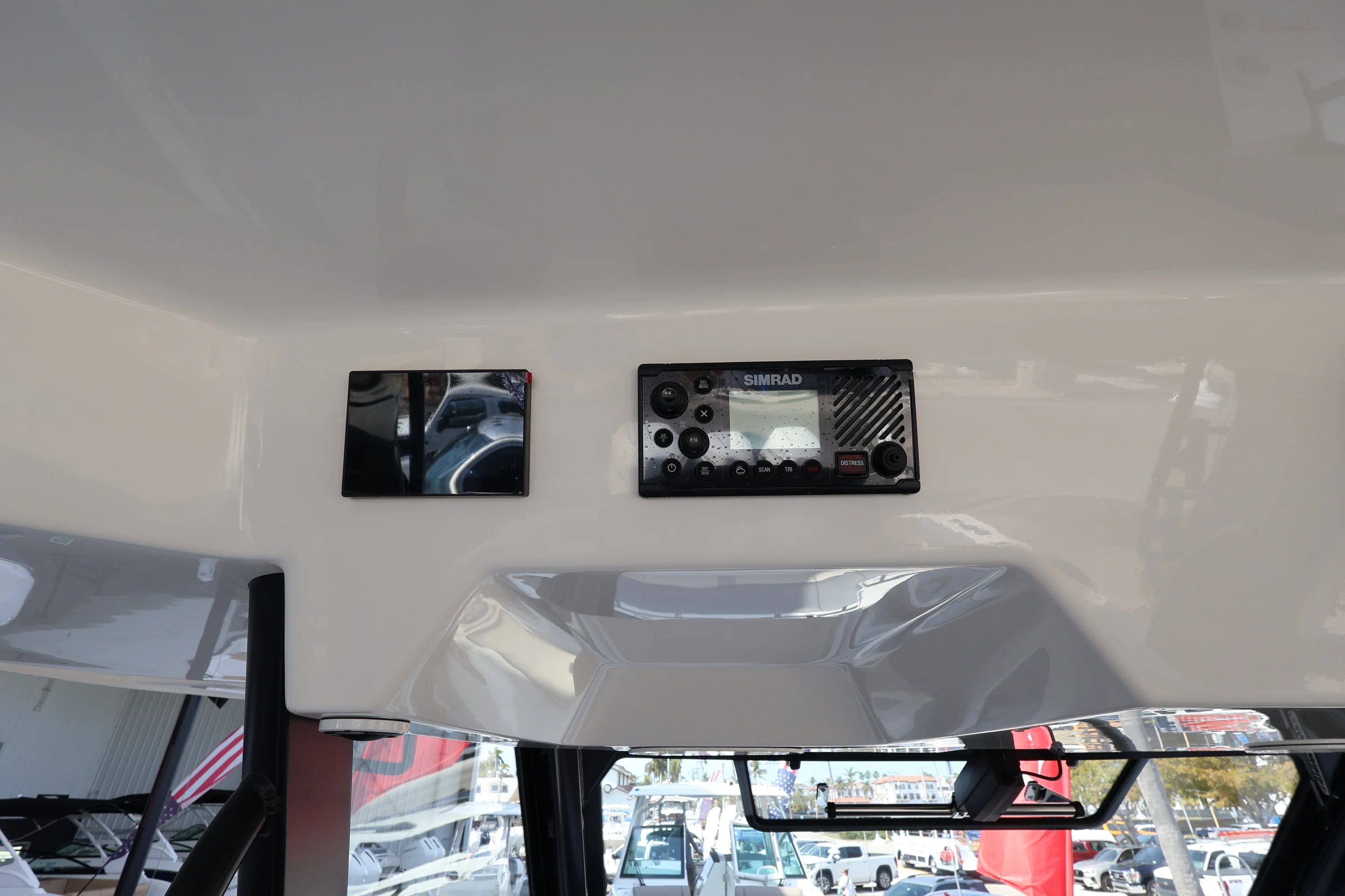 2026 Boston Whaler 350 Realm Image Thumbnail #20