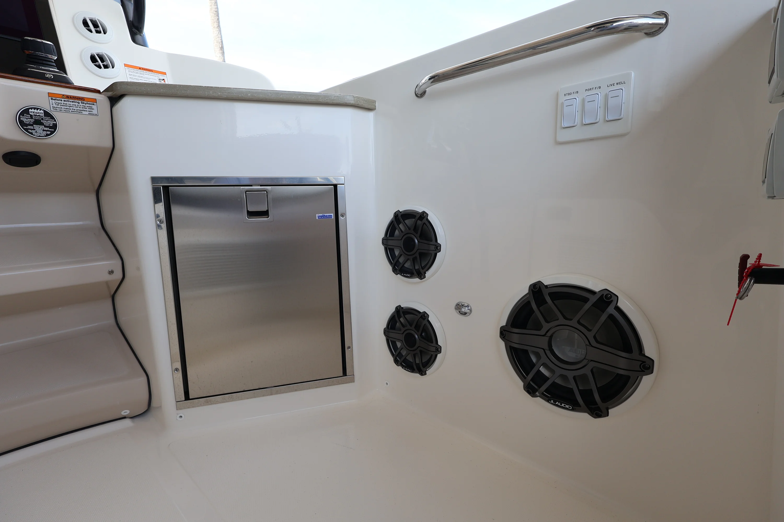 2026 Boston Whaler 350 Realm Image Thumbnail #14