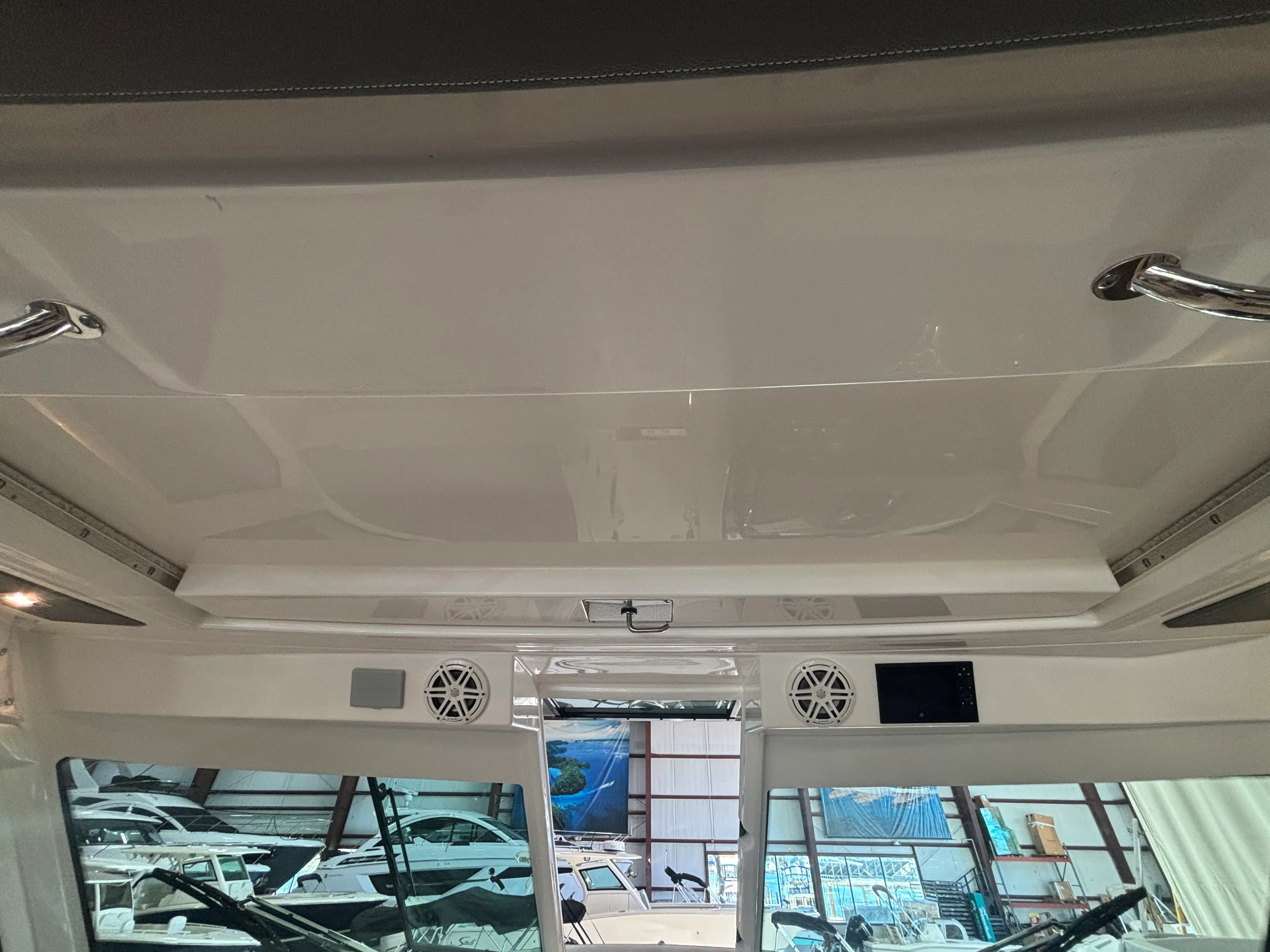 2021 Tiara Yachts 38 LX Image Thumbnail #17