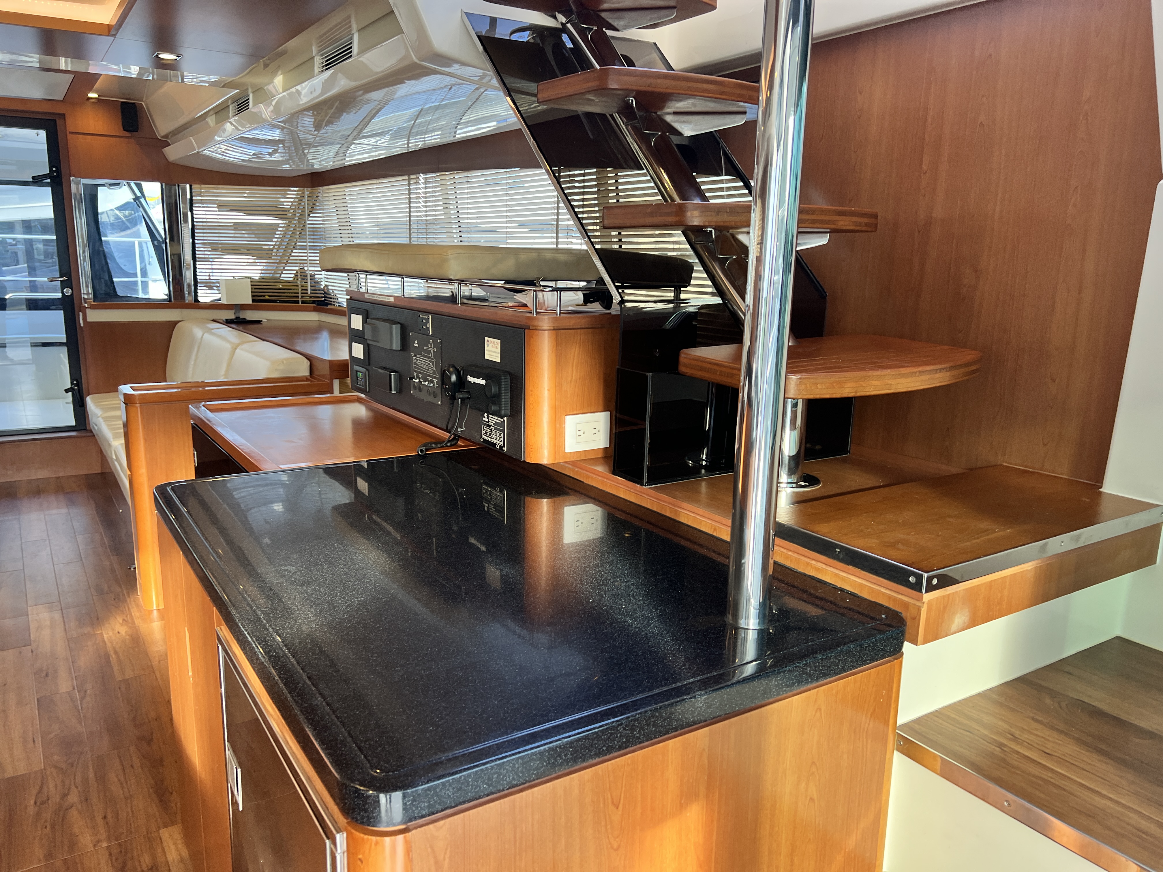 2016 Aquila 48 Image Thumbnail #2