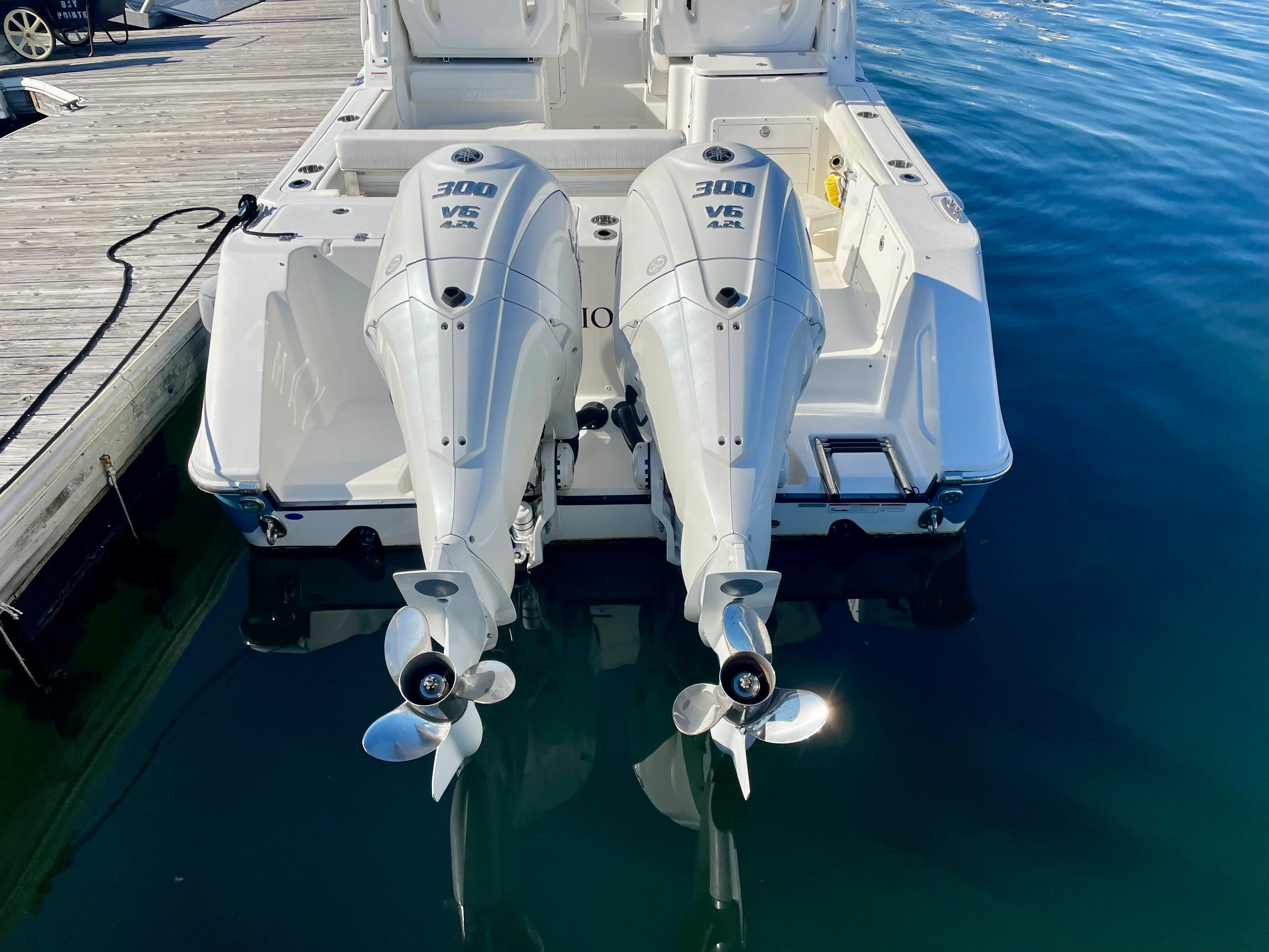 2022 EdgeWater 28CX Image Thumbnail #1