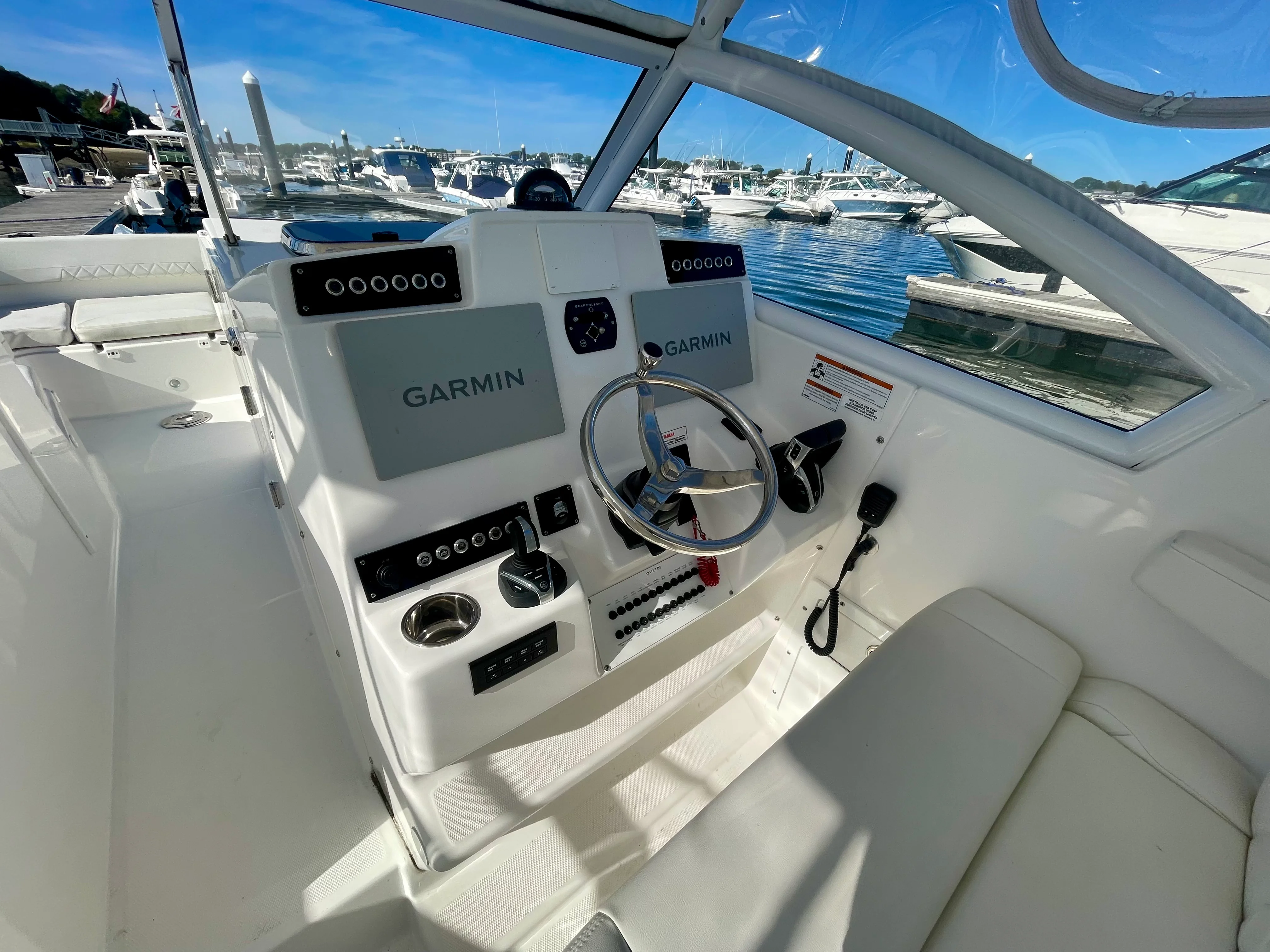 2022 EdgeWater 28CX Image Thumbnail #14