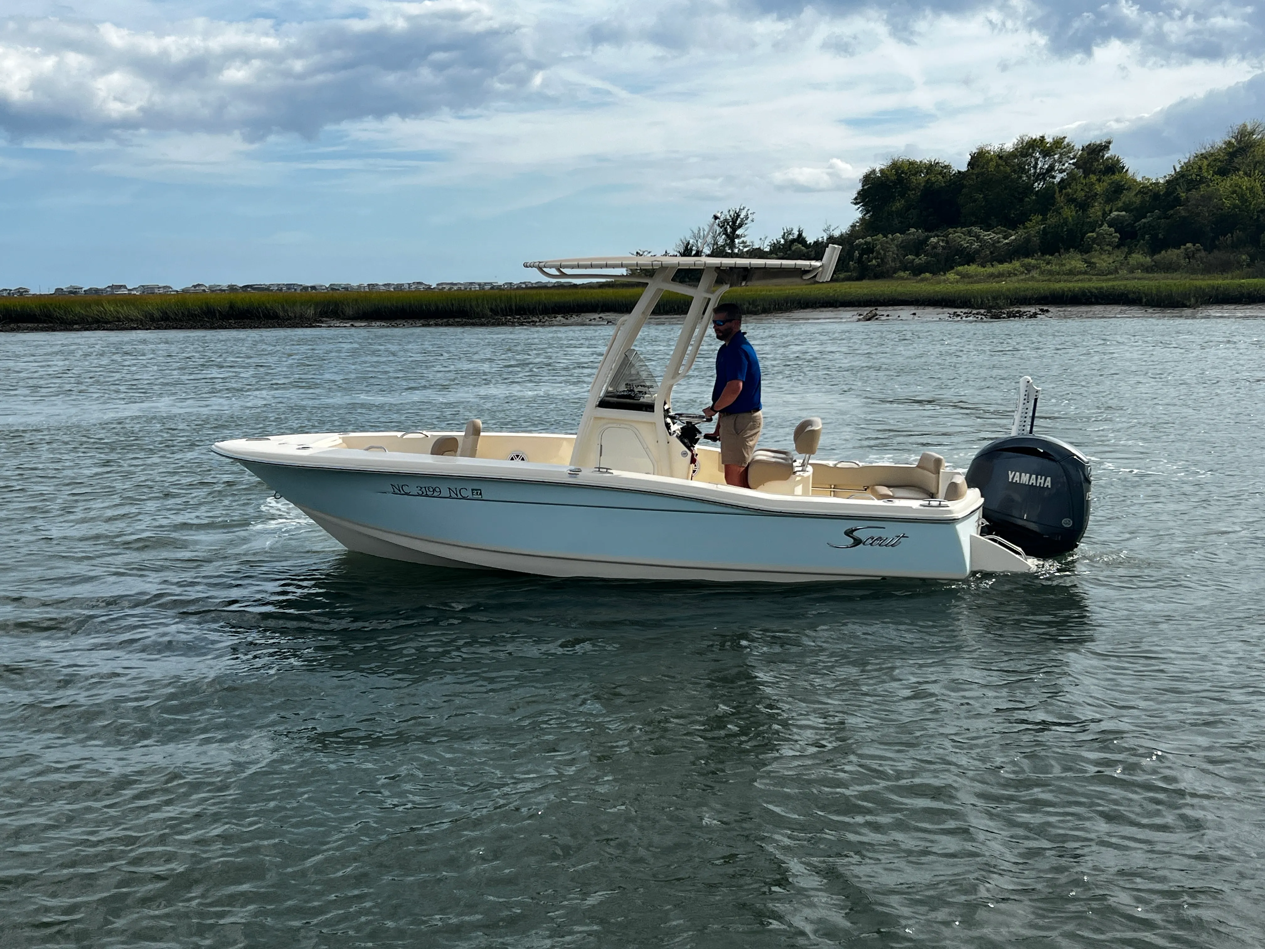 2024 Scout 195 Sportfish Image Thumbnail #6
