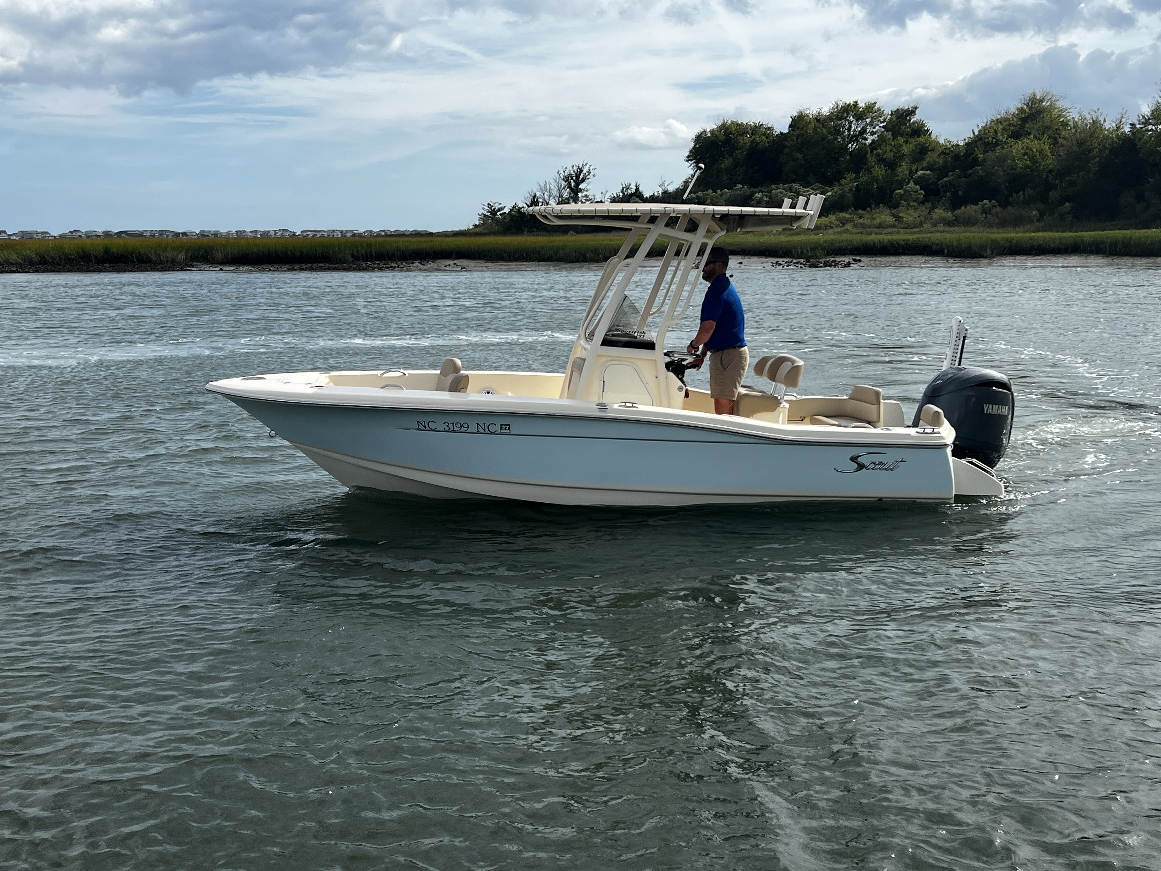 2024 Scout 195 Sportfish Image Thumbnail #5