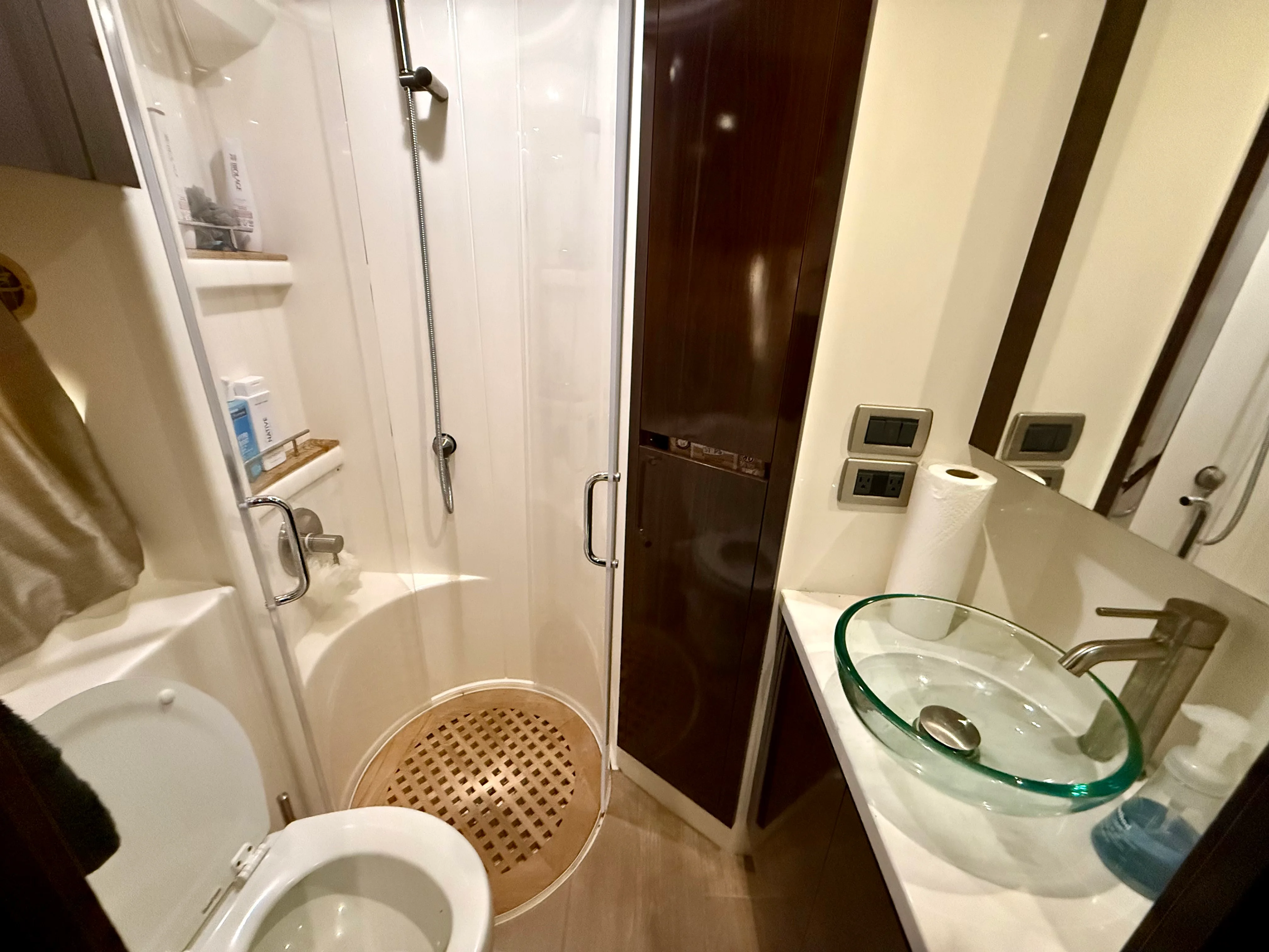 2018 Sea Ray 400 SUNDANCER Image Thumbnail #44