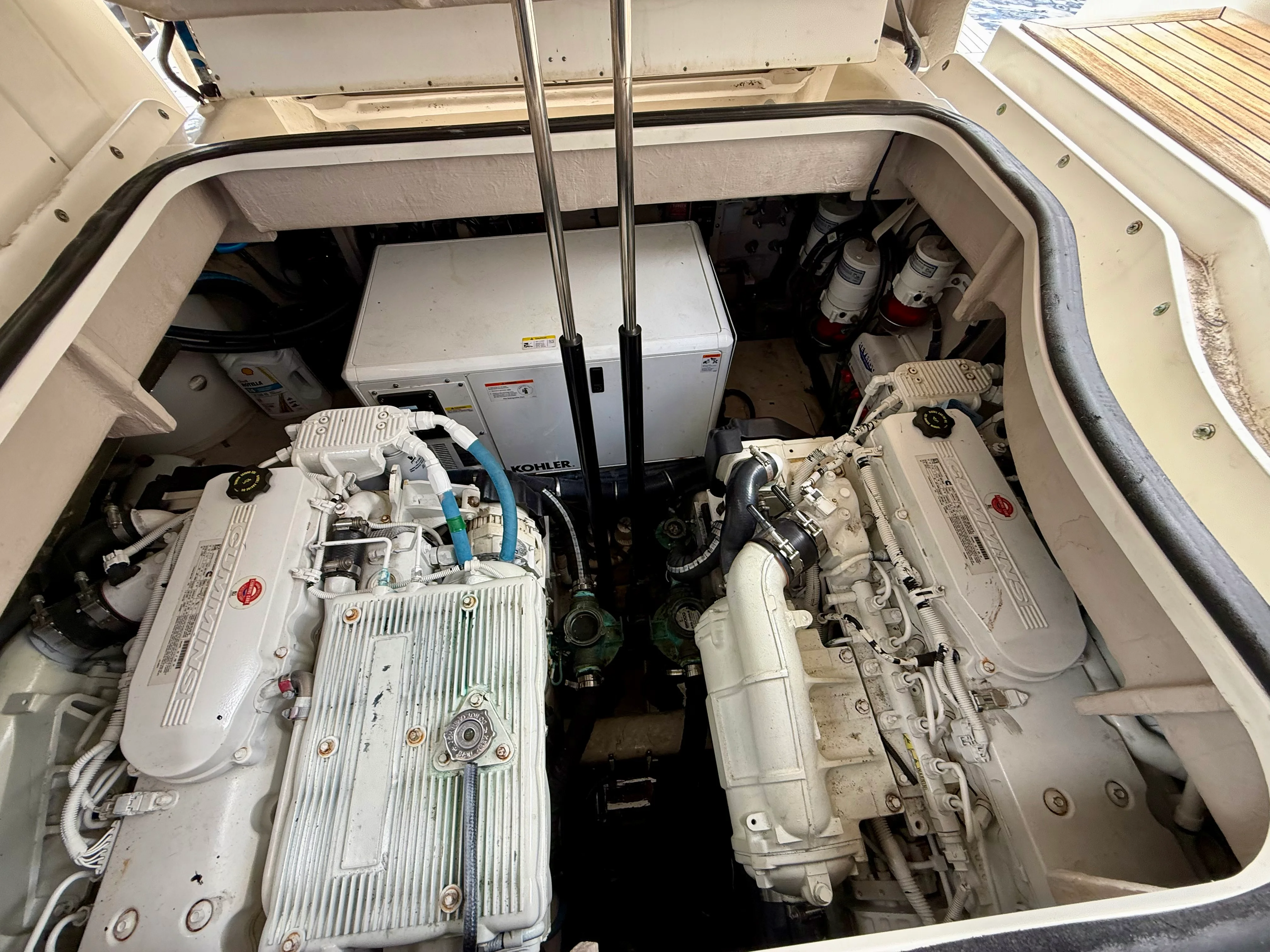 2018 Sea Ray 400 SUNDANCER Image Thumbnail #21