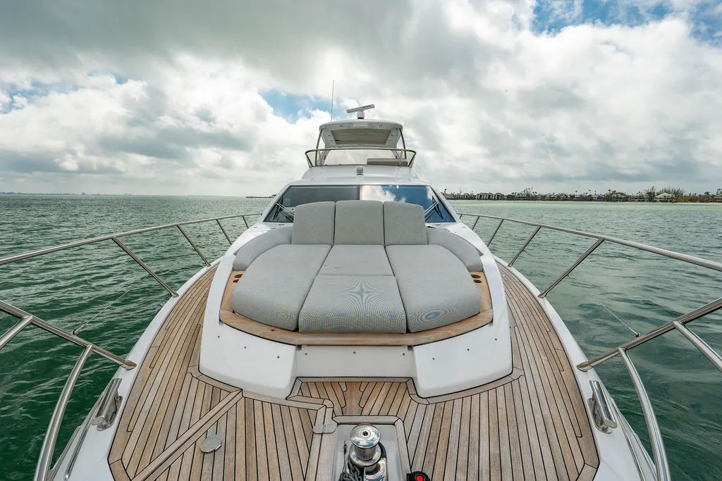 2022 Azimut 55 FLY Image Thumbnail #7