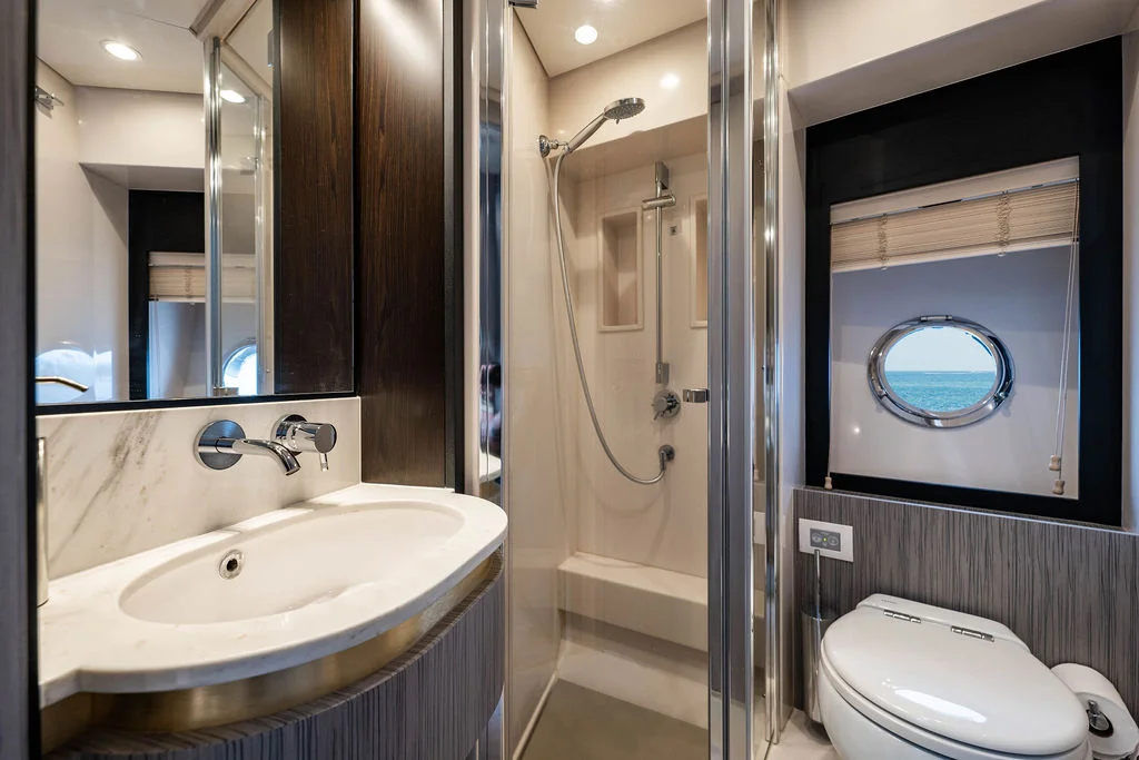 2022 Azimut 55 FLY Image Thumbnail #29