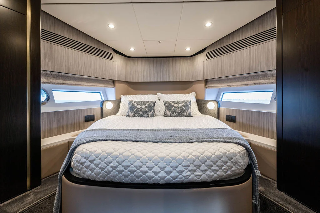 2022 Azimut 55 FLY Image Thumbnail #54
