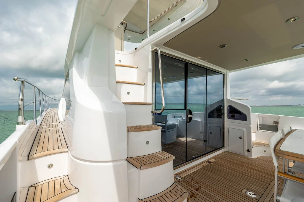 2022 Azimut 55 FLY Image Thumbnail #13