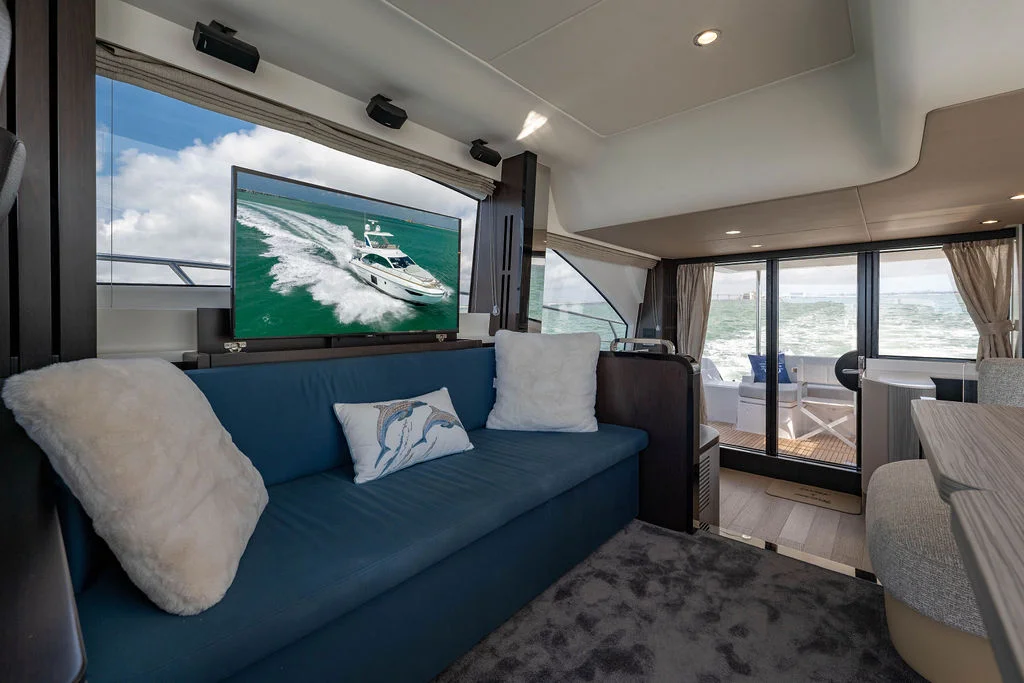 2022 Azimut 55 FLY Image Thumbnail #45
