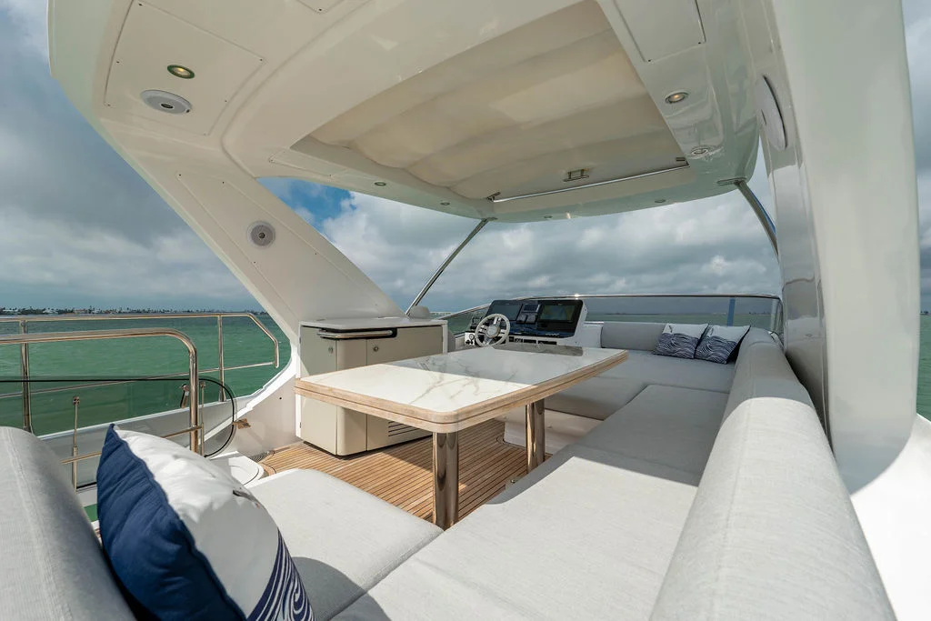 2022 Azimut 55 FLY Image Thumbnail #31