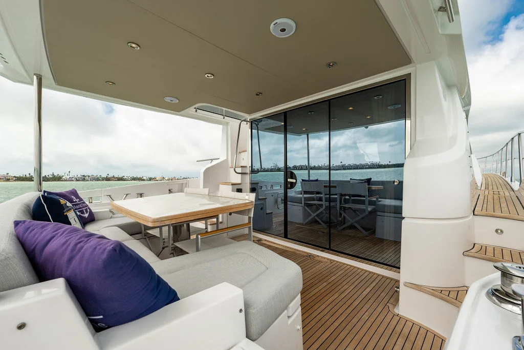 2022 Azimut 55 FLY Image Thumbnail #12