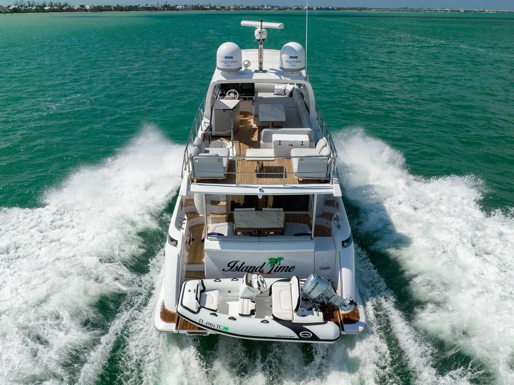 2022 Azimut 55 FLY Image Thumbnail #1