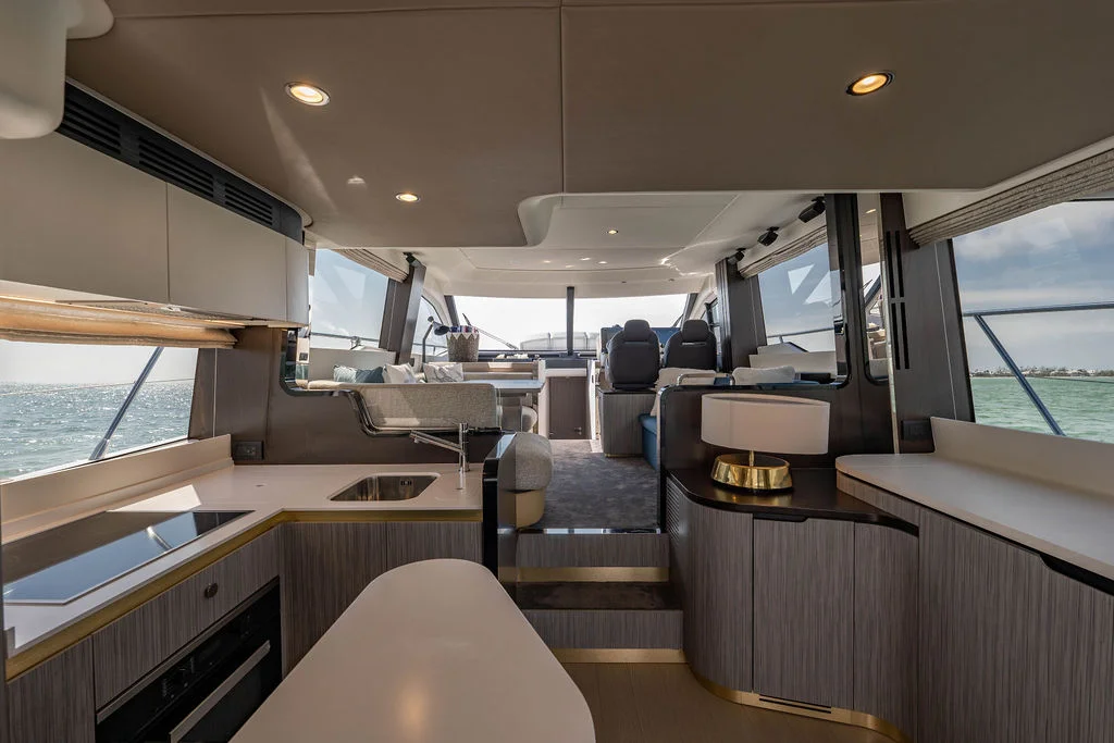 2022 Azimut 55 FLY Image Thumbnail #14