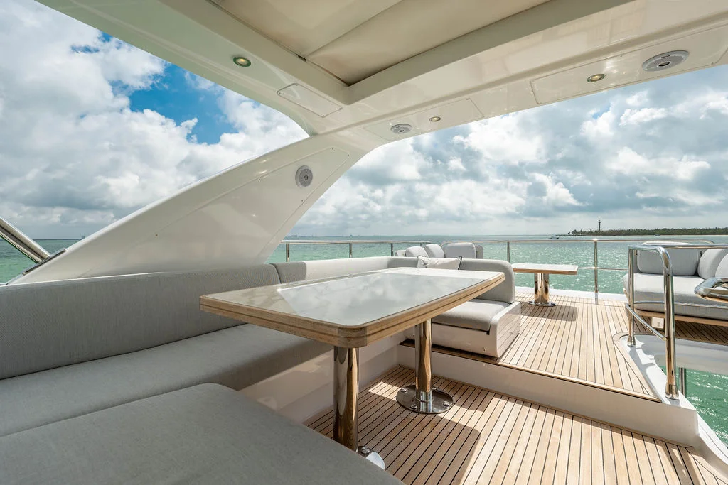 2022 Azimut 55 FLY Image Thumbnail #10