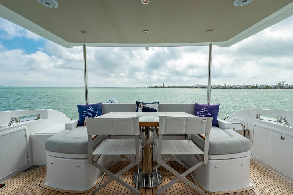 2022 Azimut 55 FLY Image Thumbnail #9