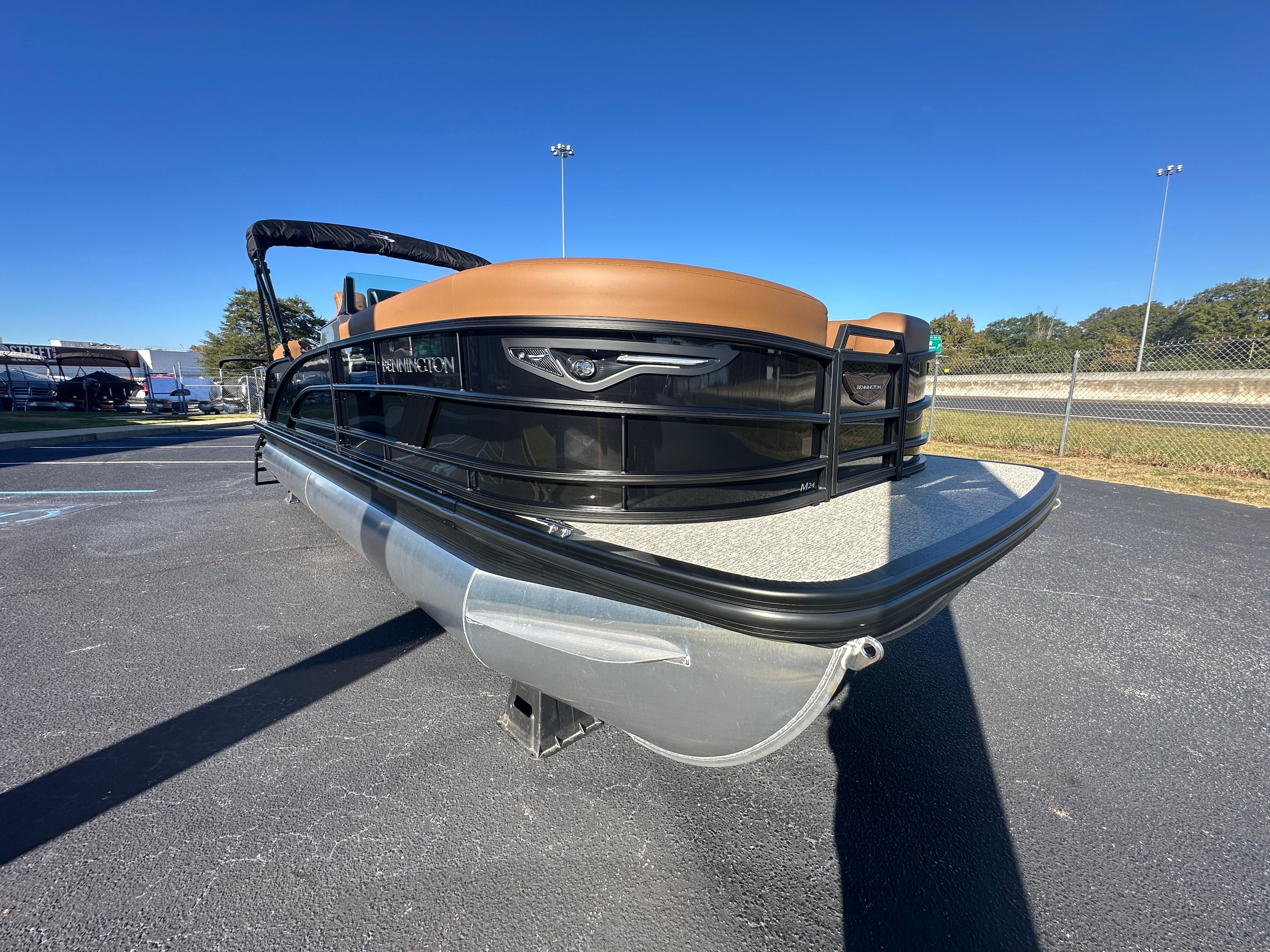 2026 Bennington 24MSL Image Thumbnail #4