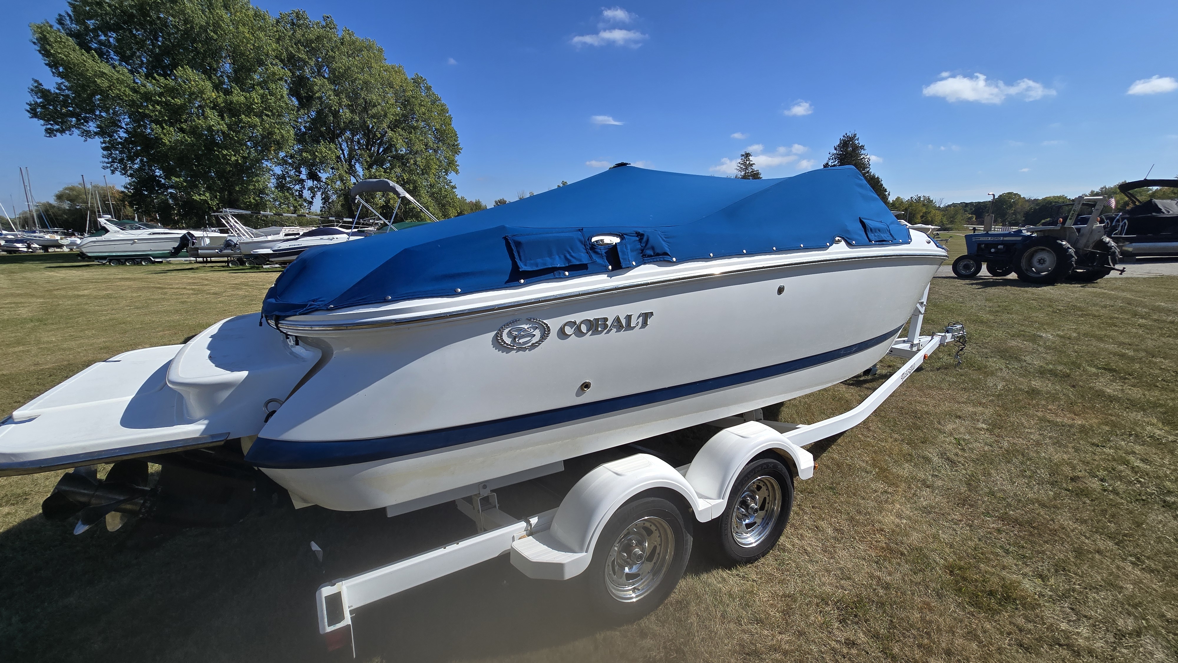 2013 Cobalt 210 Image Thumbnail #2