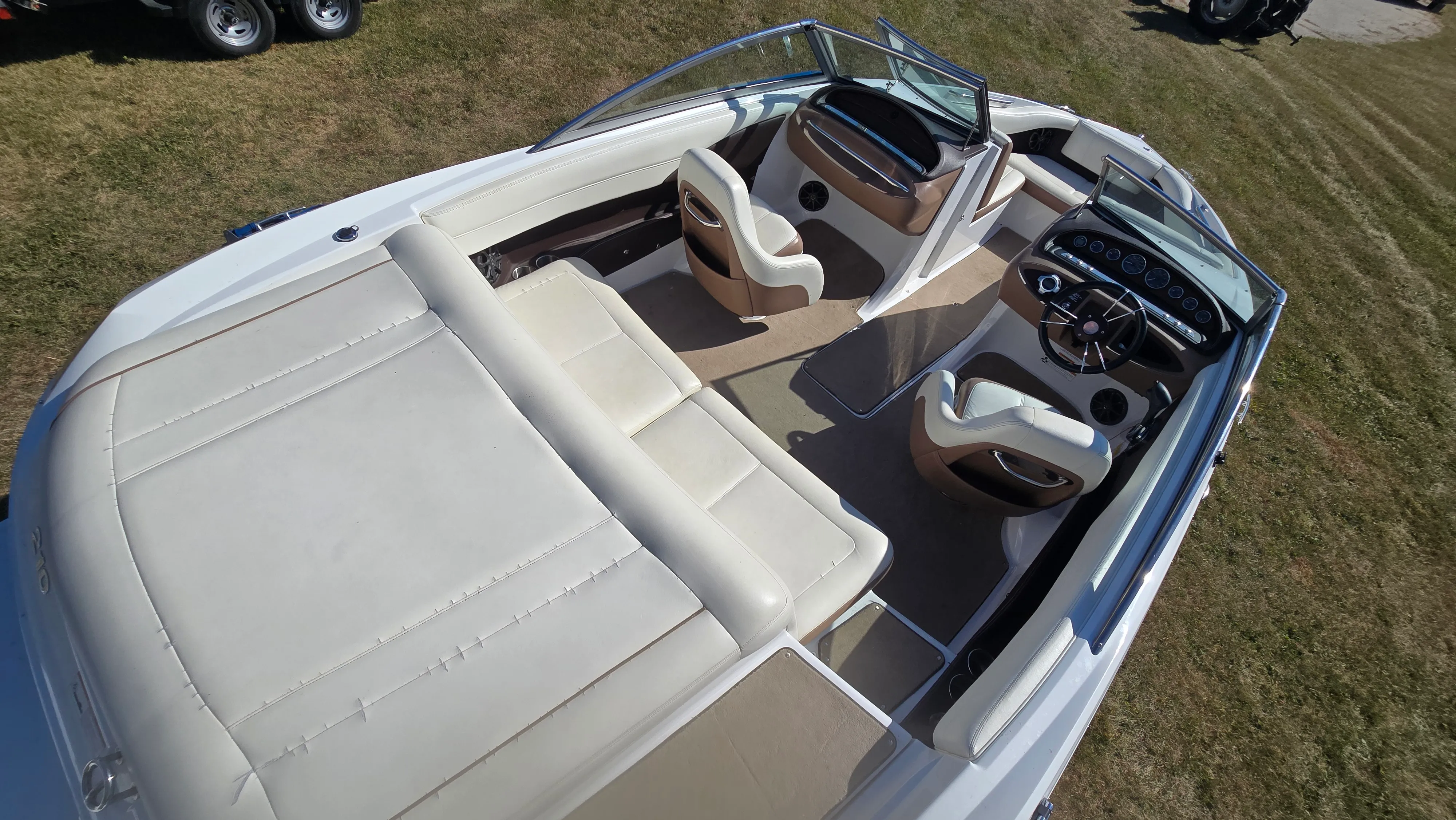 2013 Cobalt 210 Image Thumbnail #6