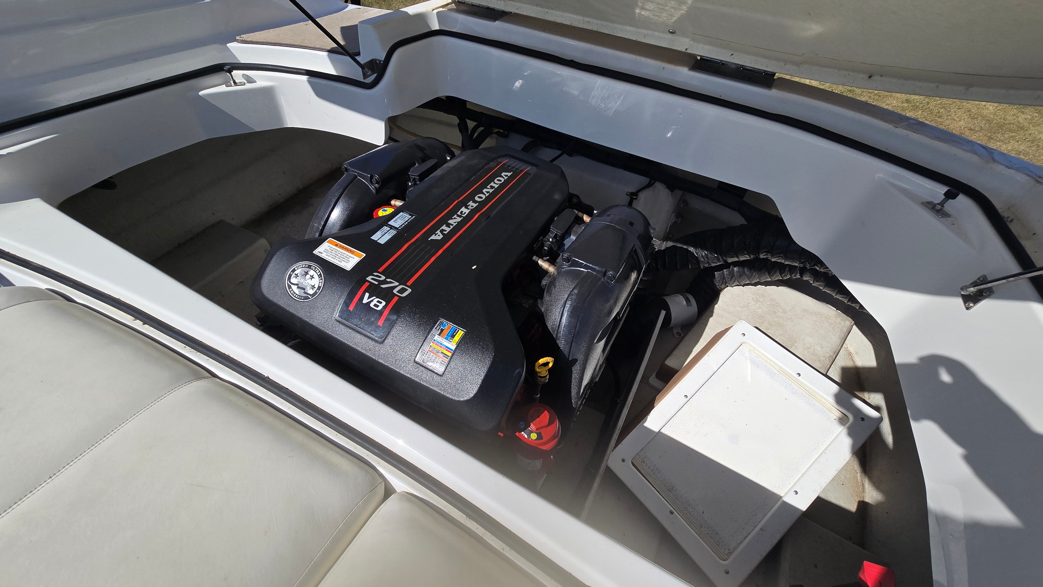 2013 Cobalt 210 Image Thumbnail #19