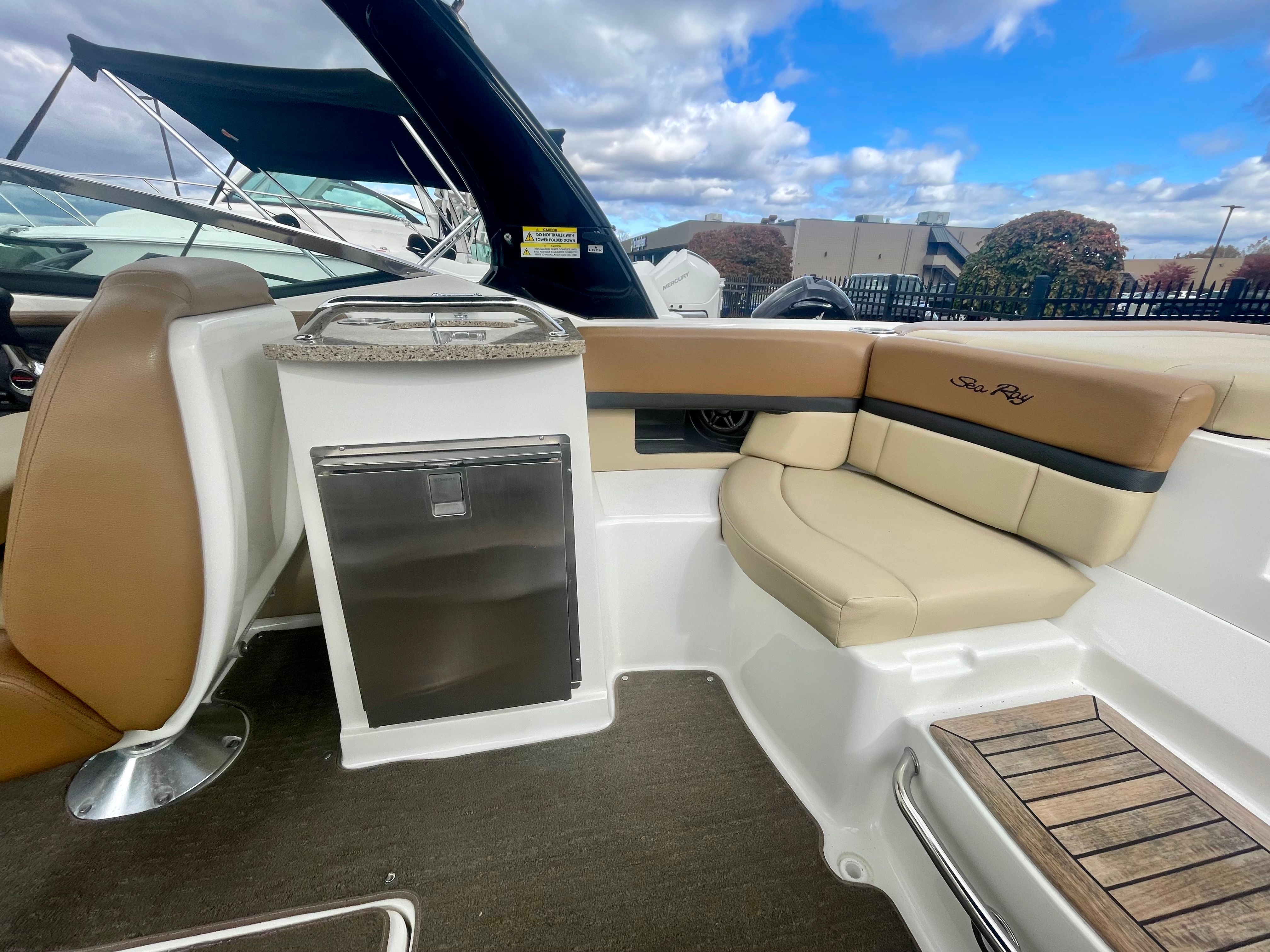 2014 Sea Ray 250 SLX Image Thumbnail #6