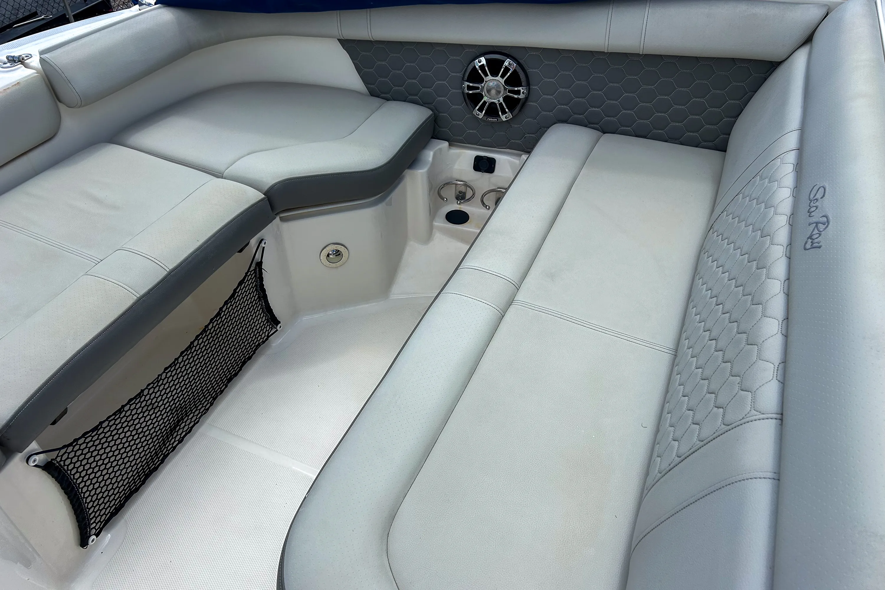 2021 Sea Ray 250 SDX OUTBOARD Image Thumbnail #13