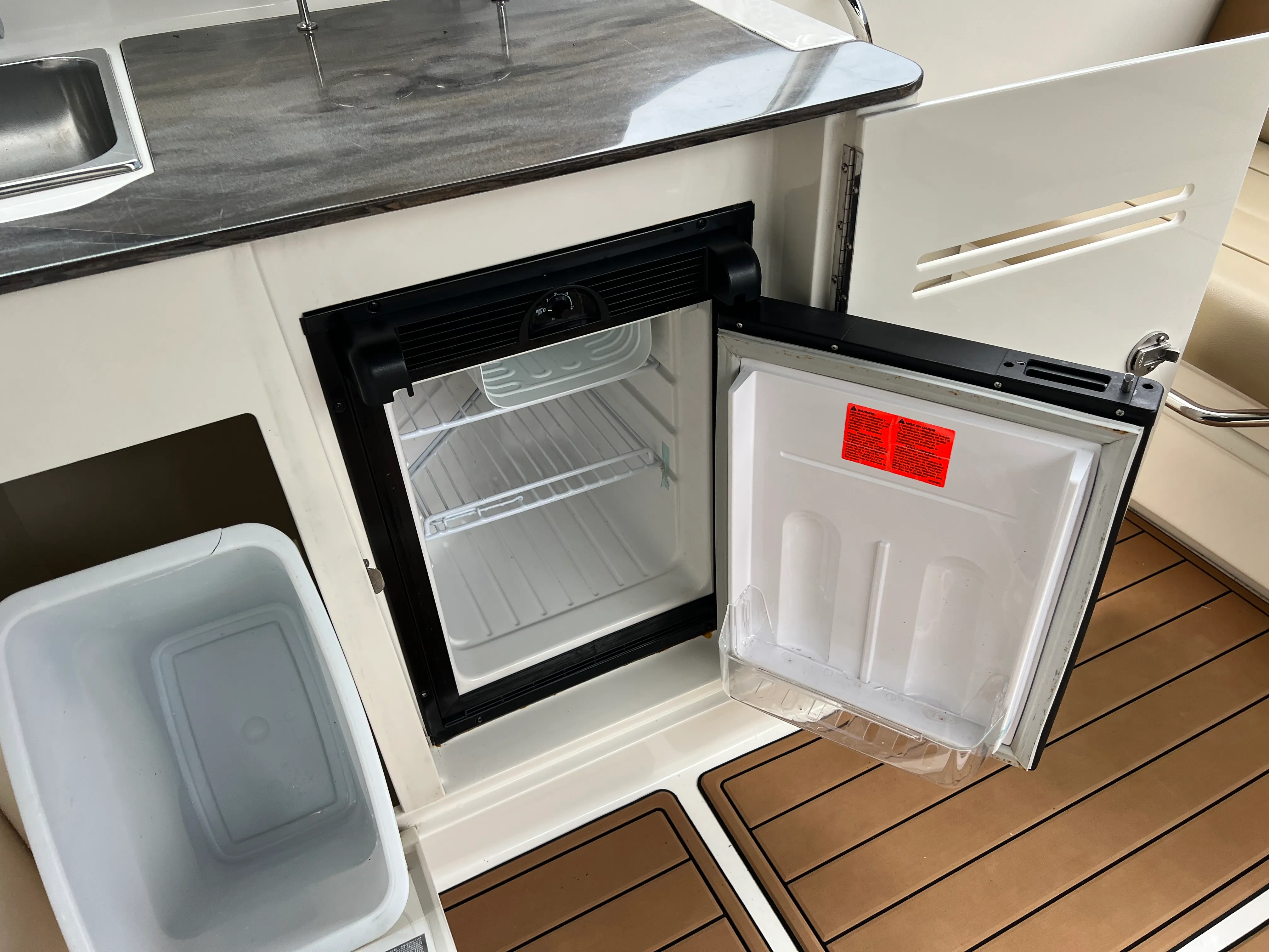 2014 Sea Ray 300 SLX Image Thumbnail #34