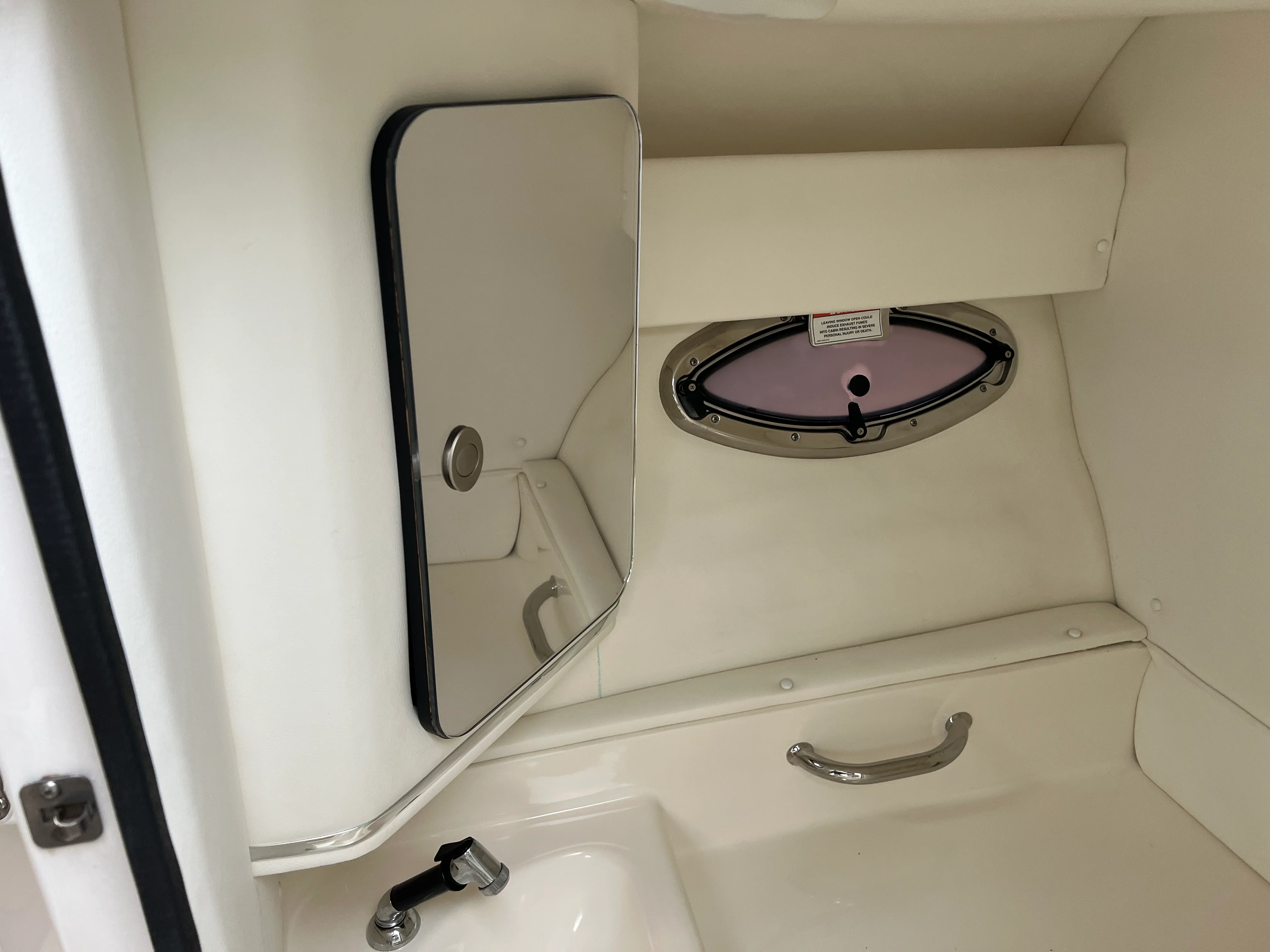 2014 Sea Ray 300 SLX Image Thumbnail #16