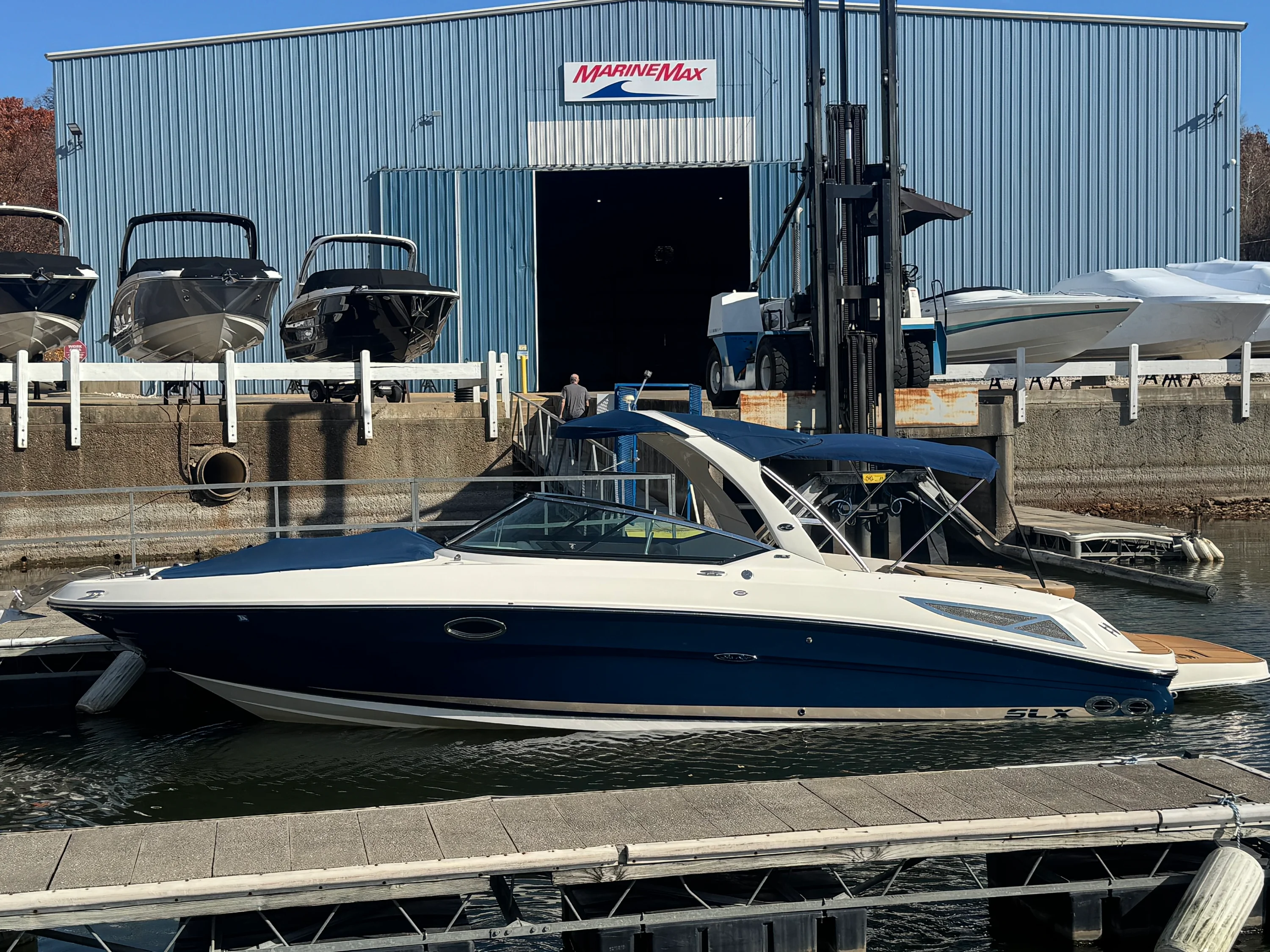 2014 Sea Ray 300 SLX Image Thumbnail #1