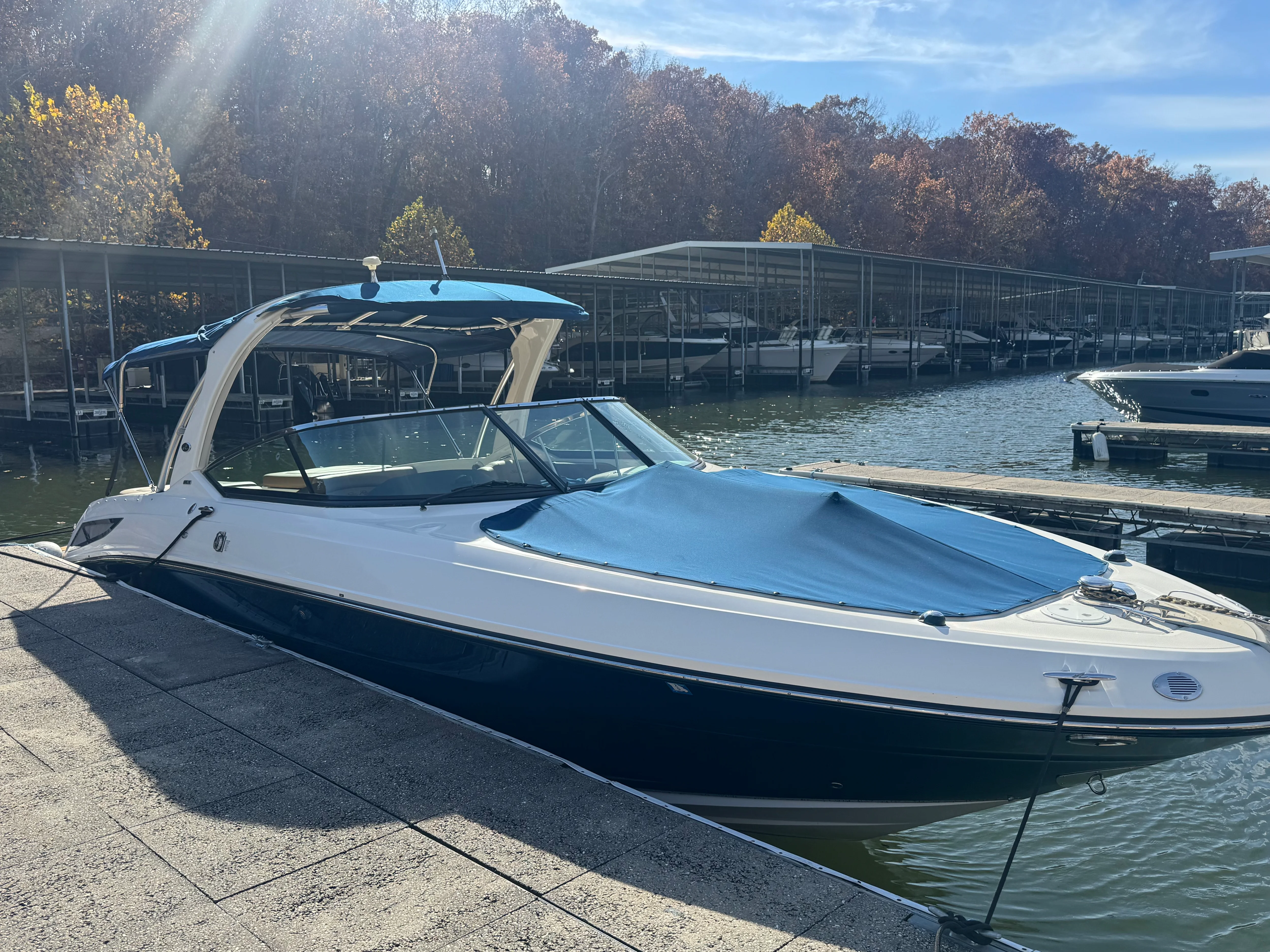 2014 Sea Ray 300 SLX Image Thumbnail #4