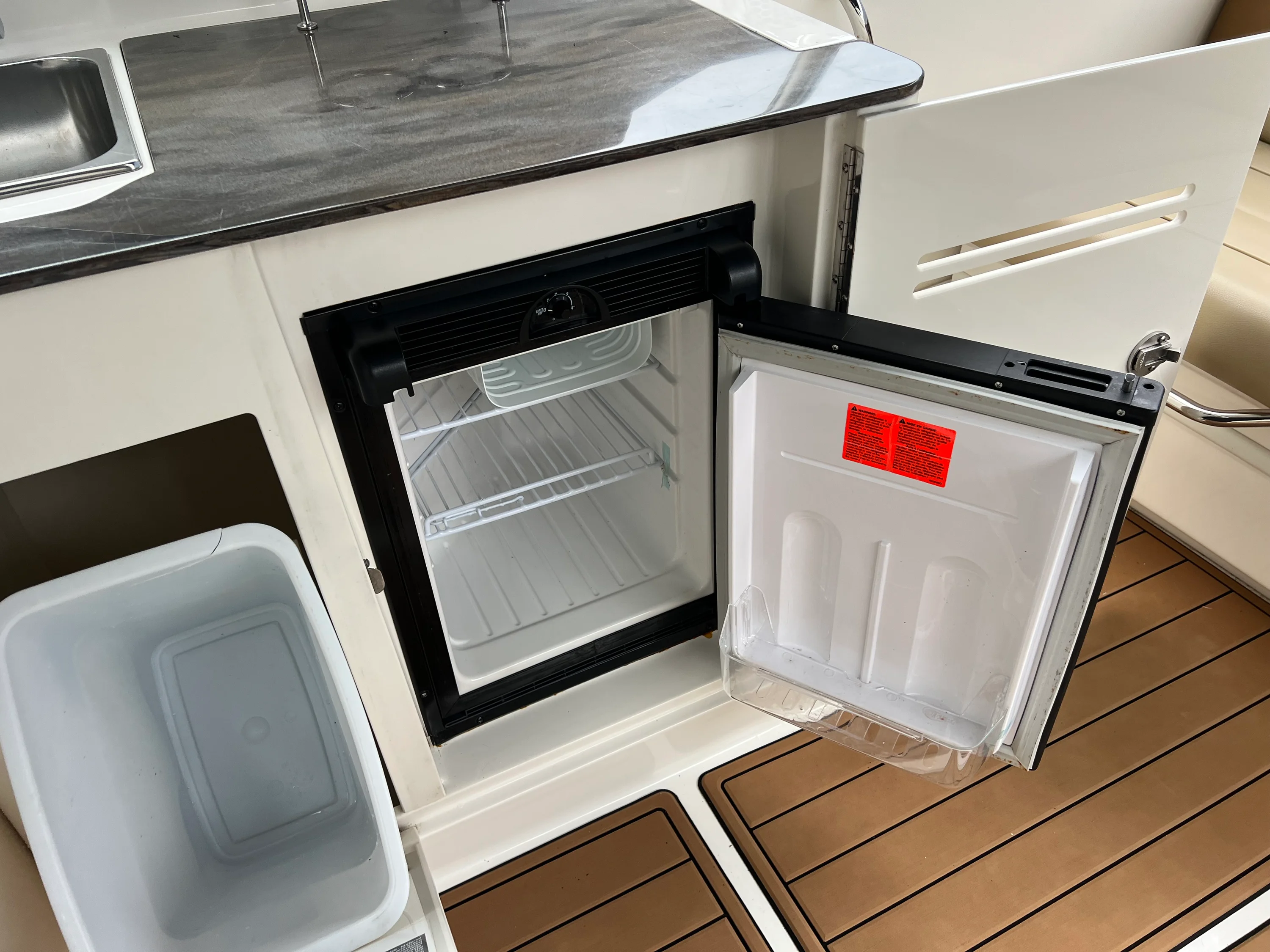 2014 Sea Ray 300 SLX Image Thumbnail #34