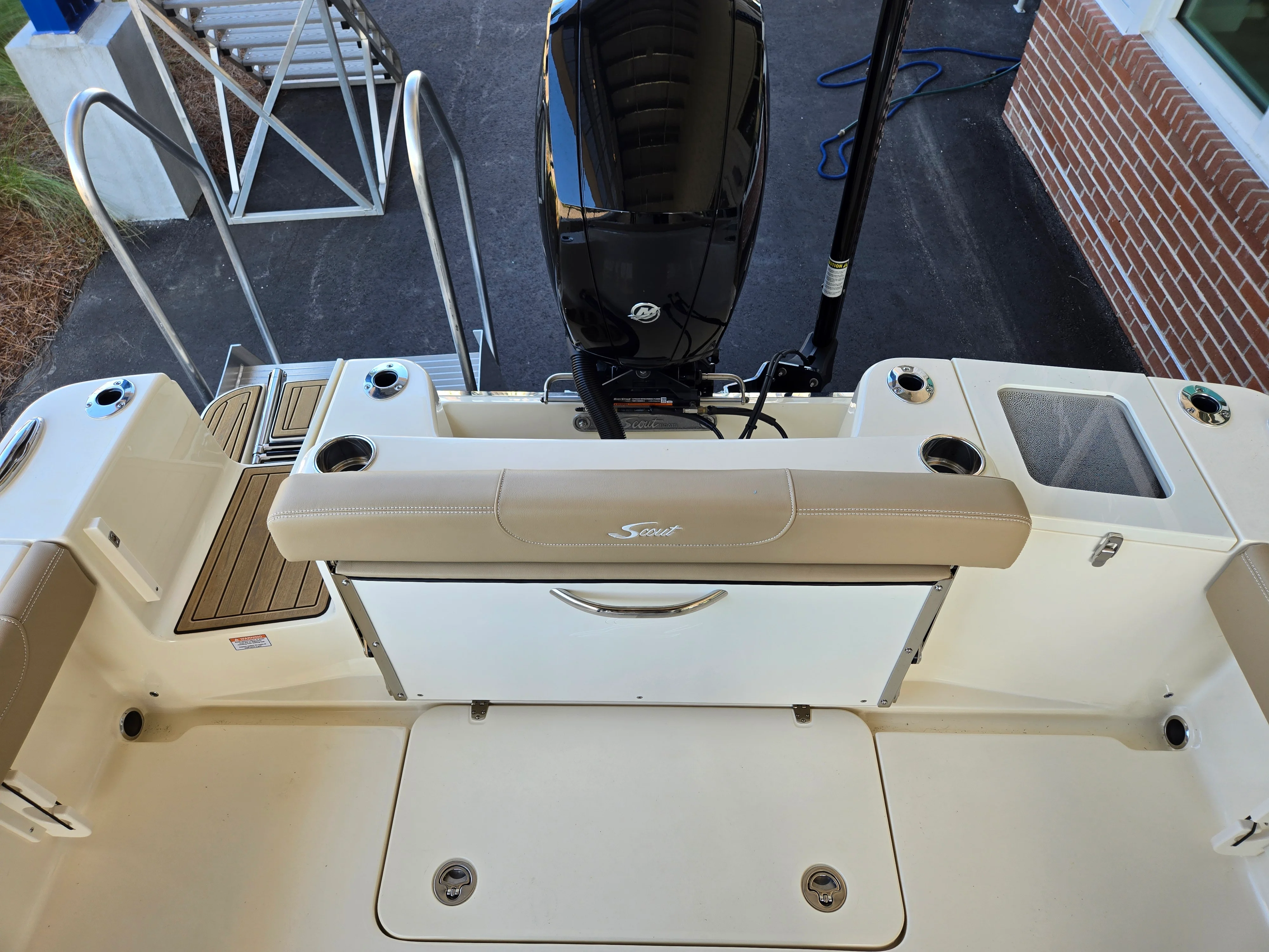 2025 Scout 215 XSF Image Thumbnail #3