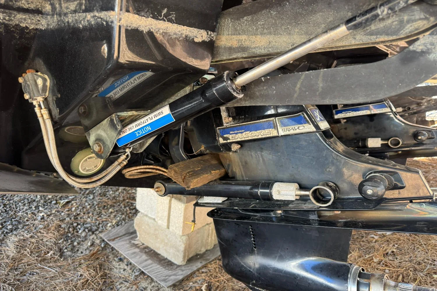 2019 Sea Ray SLX 350 Image Thumbnail #56