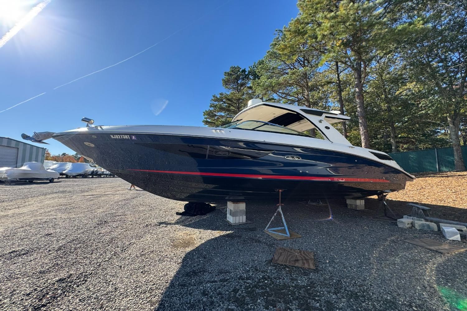 2019 Sea Ray SLX 350 Image Thumbnail #0