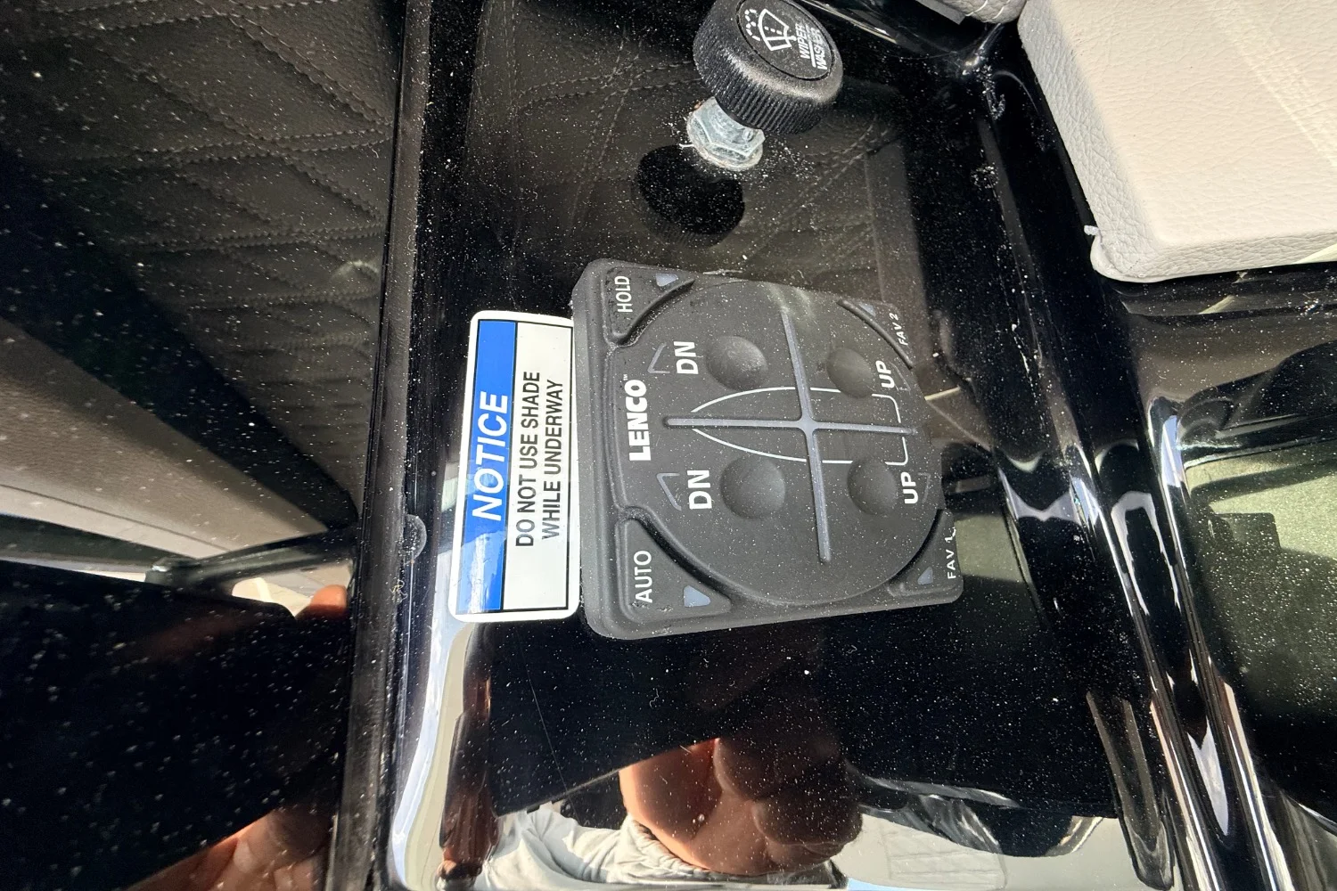 2026 Sea Ray SLX 400 Outboard Image Thumbnail #19