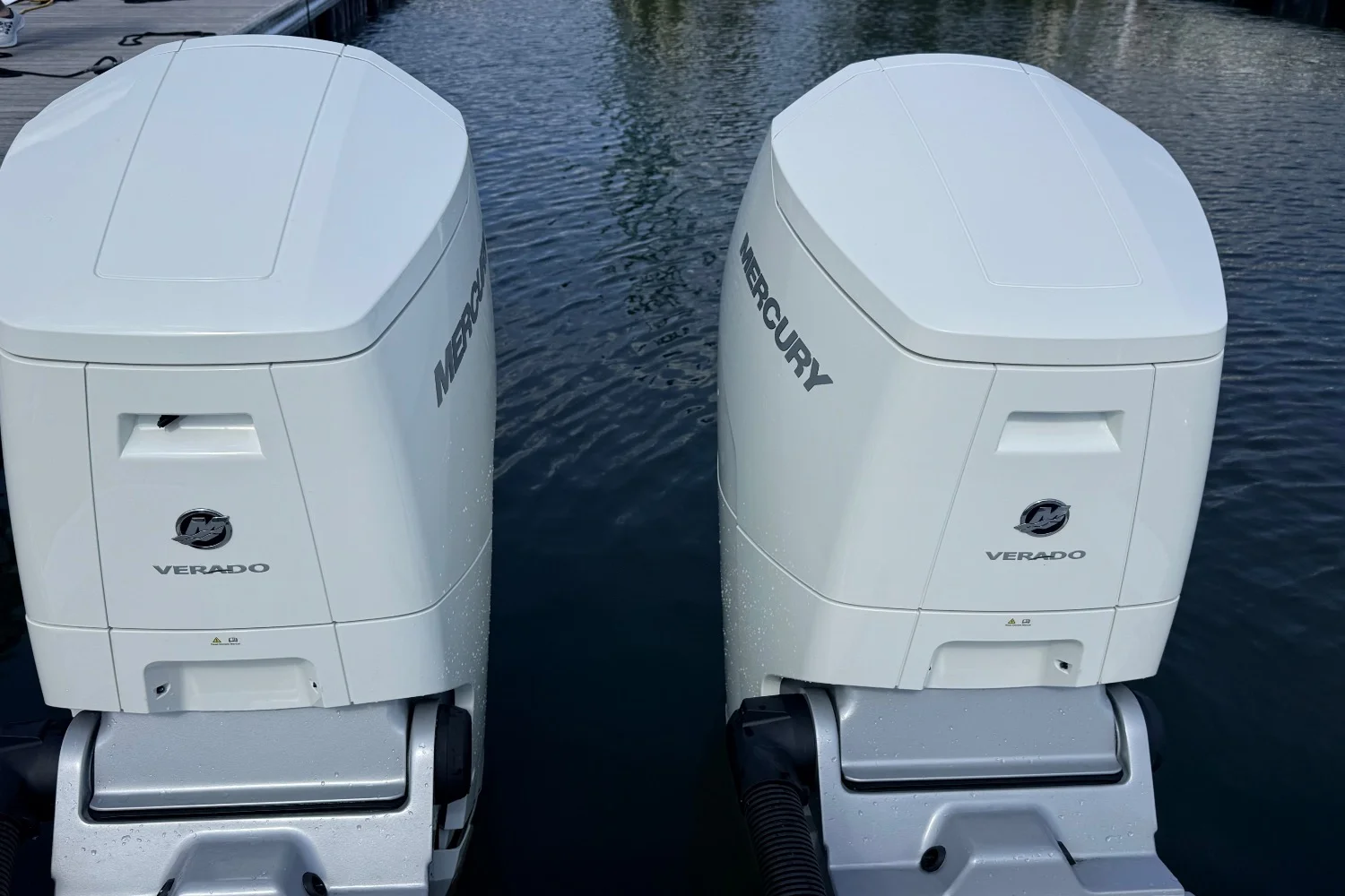 2026 Sea Ray SLX 400 Outboard Image Thumbnail #5