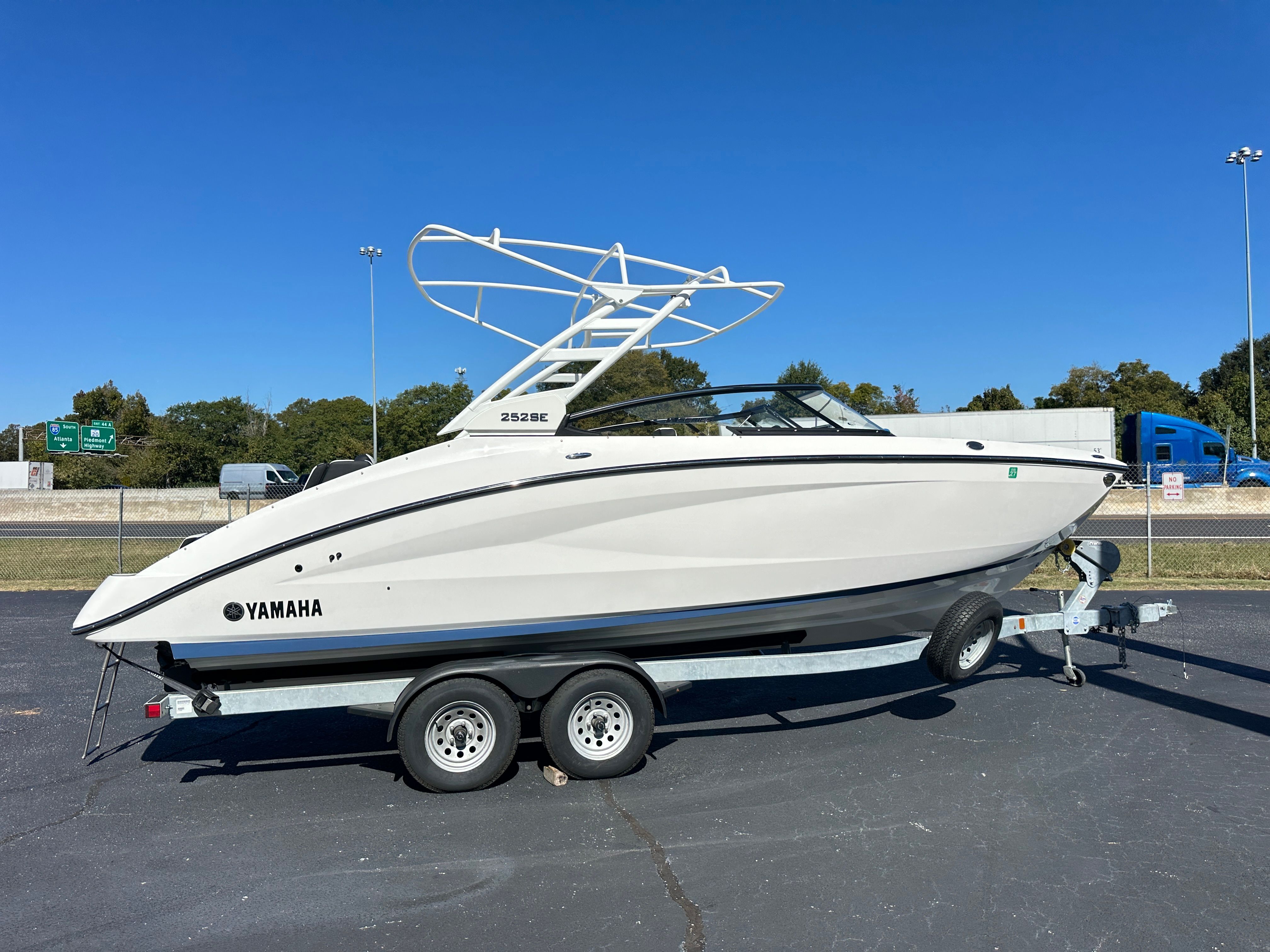 2024 Yamaha 252SE Image Thumbnail #4