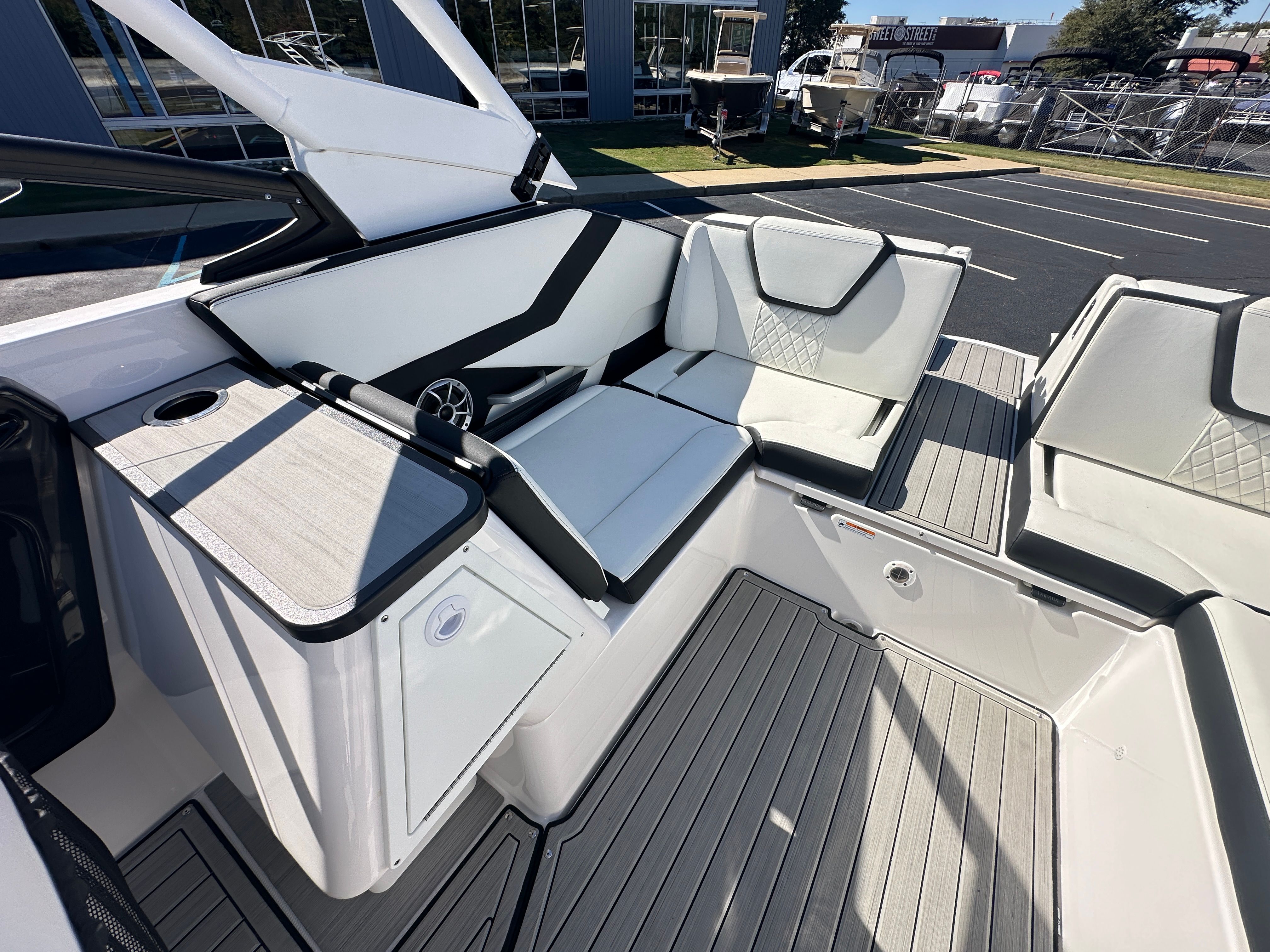 2024 Yamaha 252SE Image Thumbnail #19