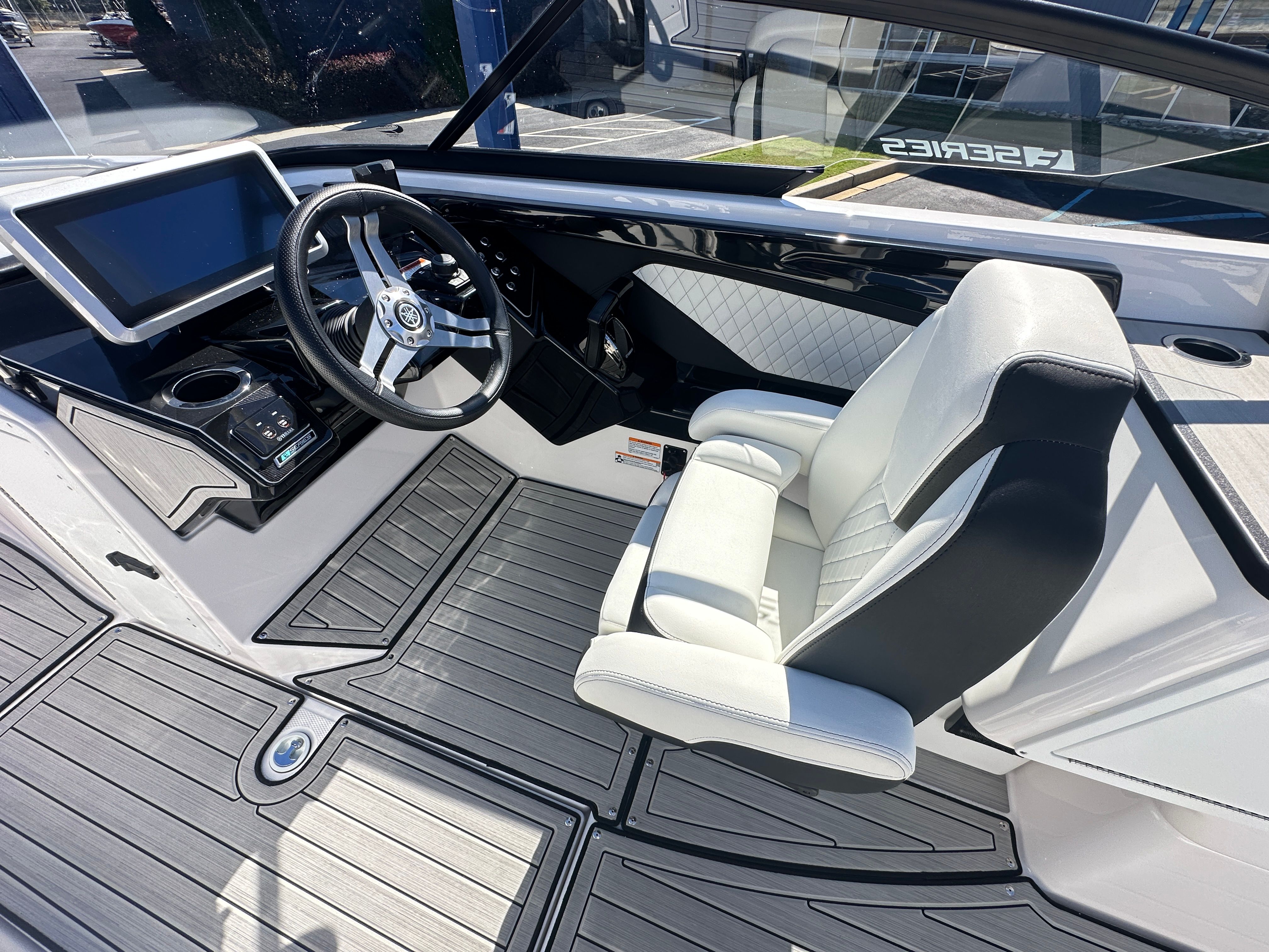 2024 Yamaha 252SE Image Thumbnail #16