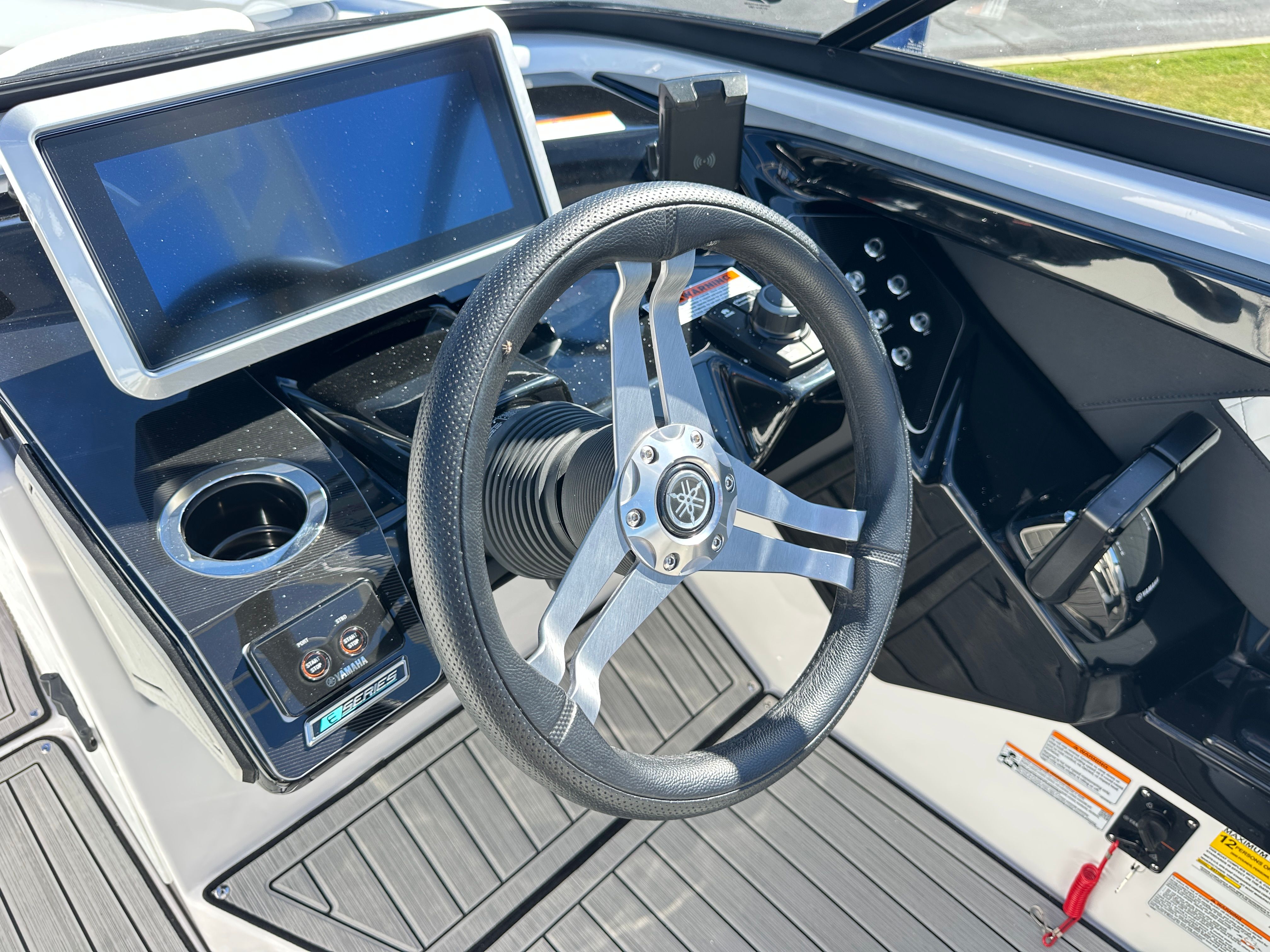 2024 Yamaha 252SE Image Thumbnail #17