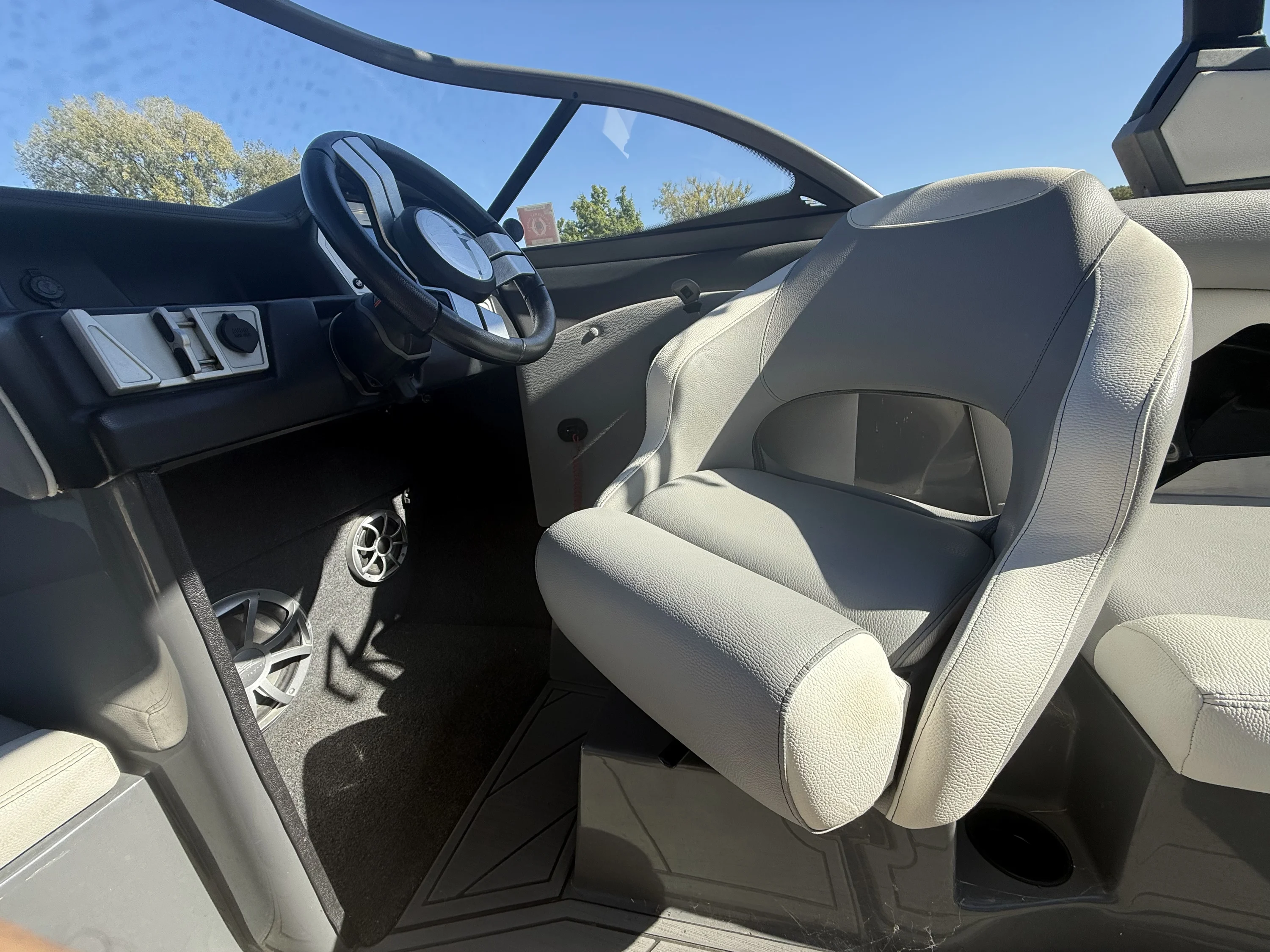 2018 Tige R21 Image Thumbnail #27