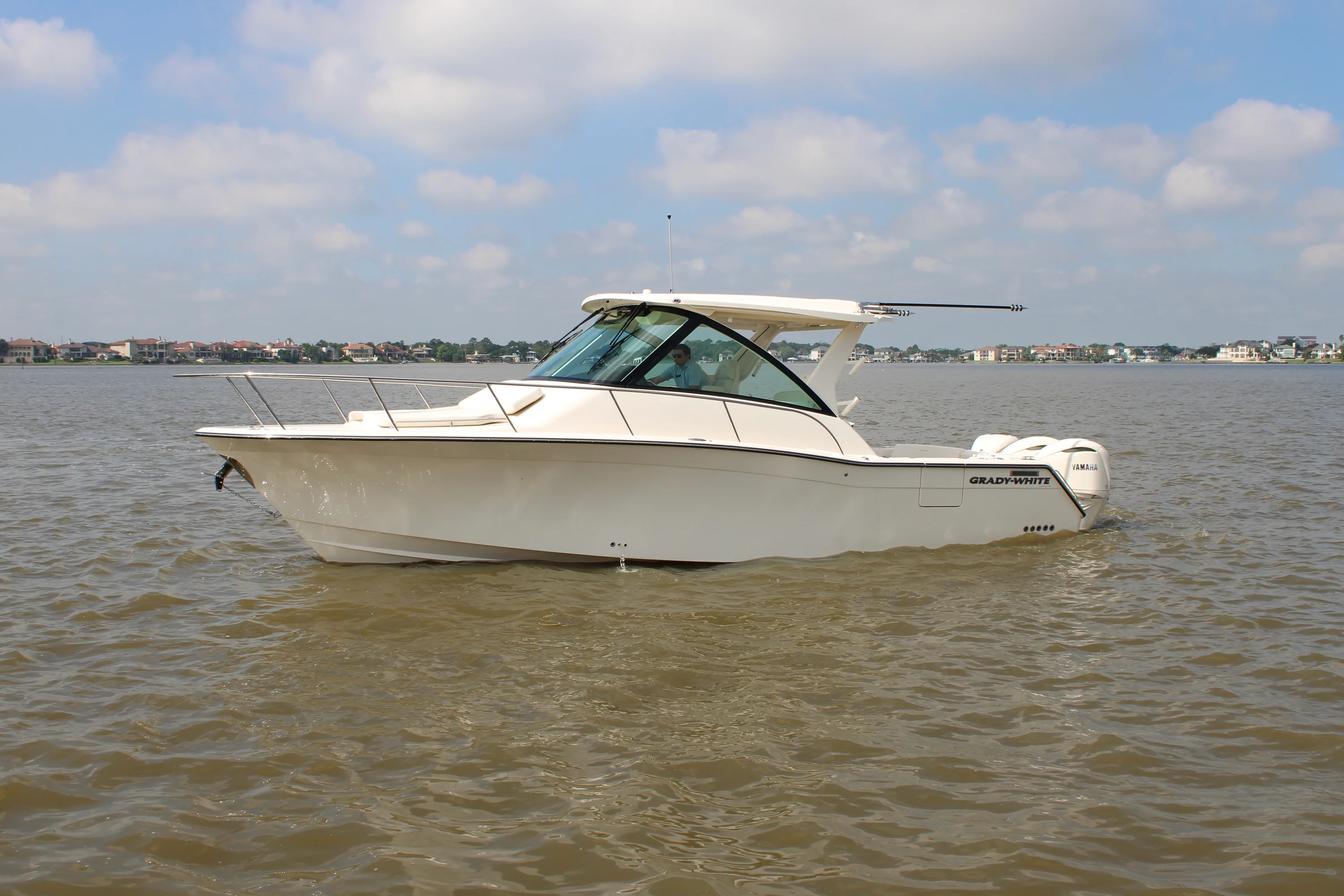 2026 Grady-White Express 340 Image Thumbnail #12