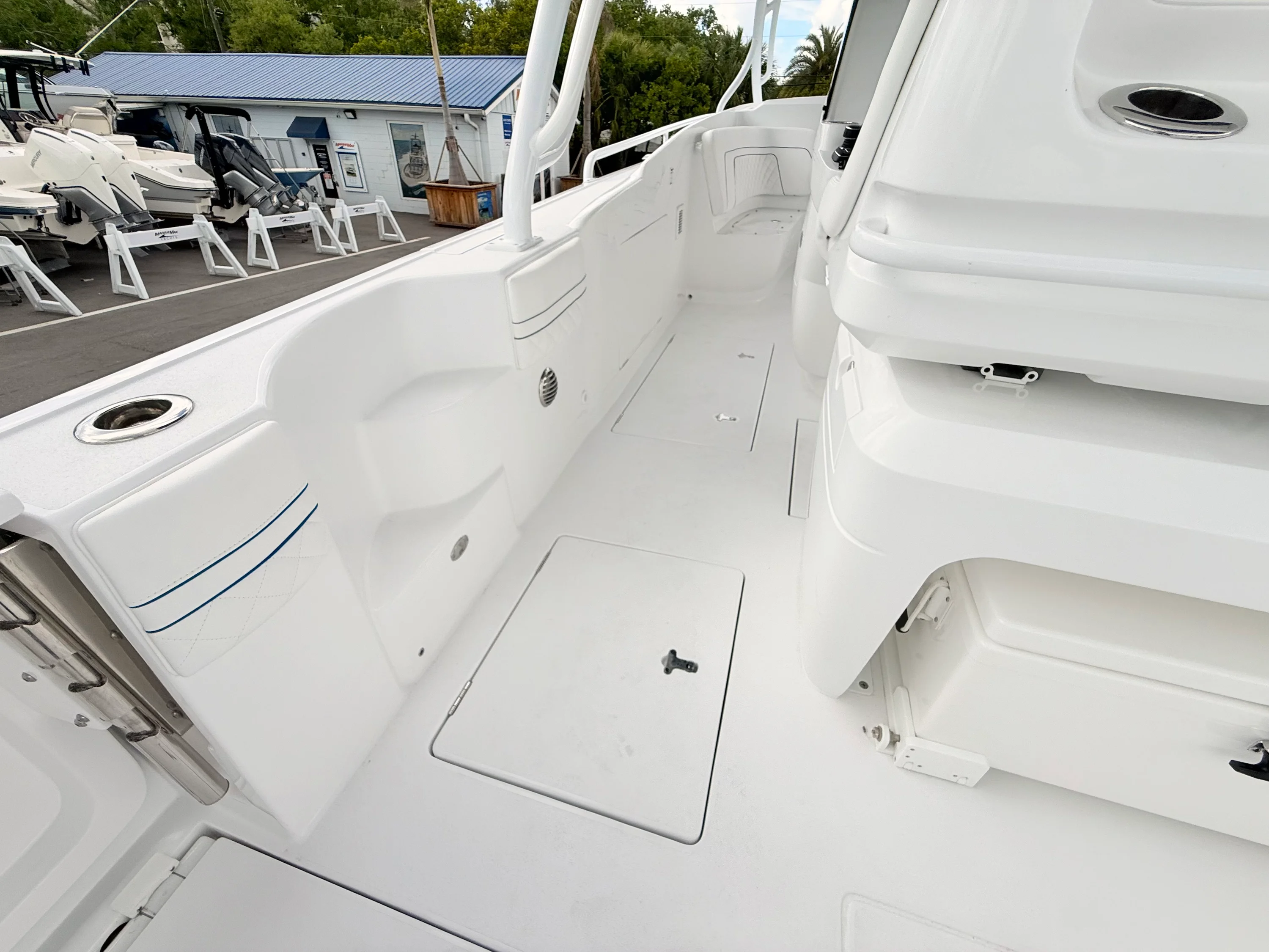 2026 Intrepid 41 Valor Image Thumbnail #28