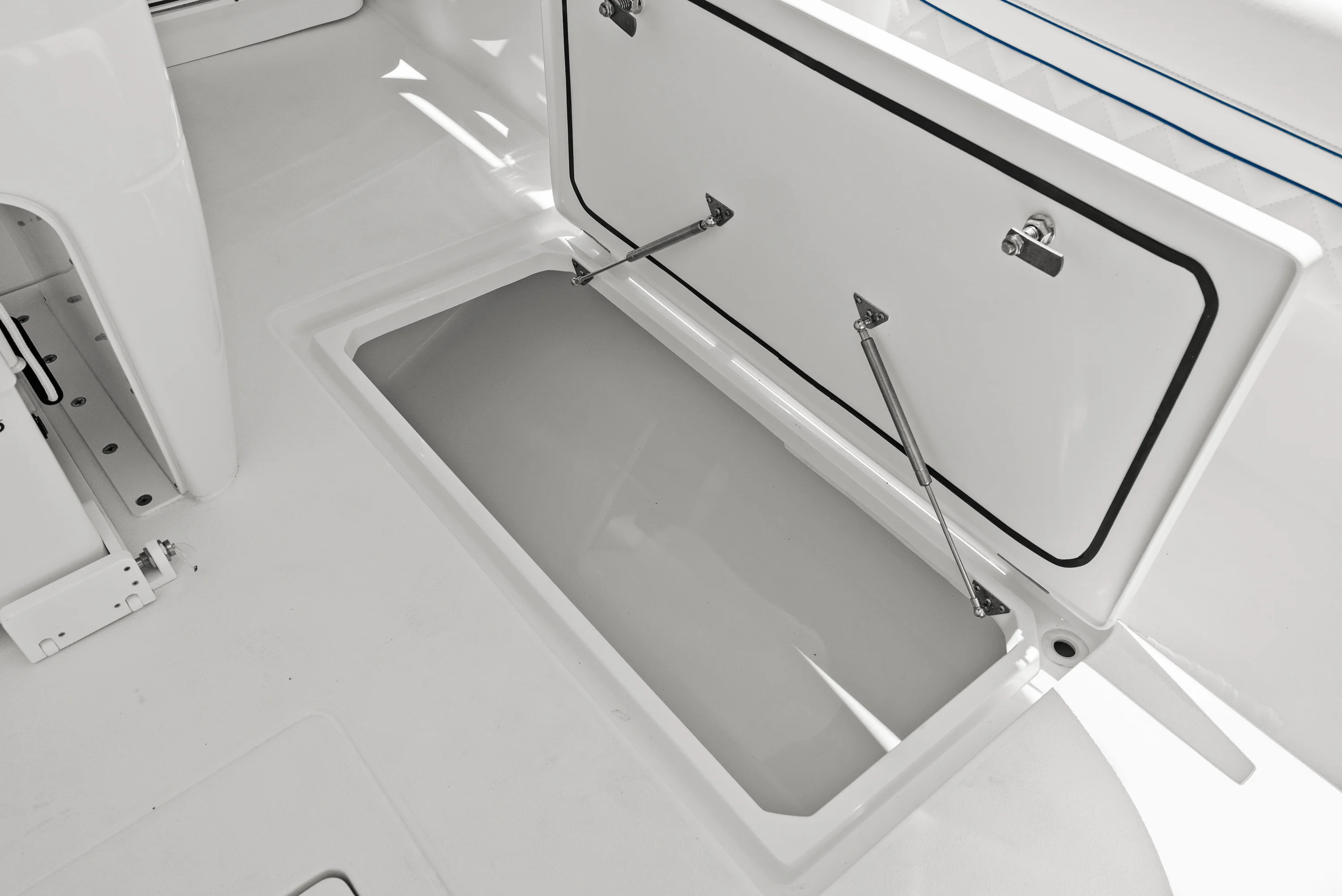 2026 Intrepid 41 Valor Image Thumbnail #59