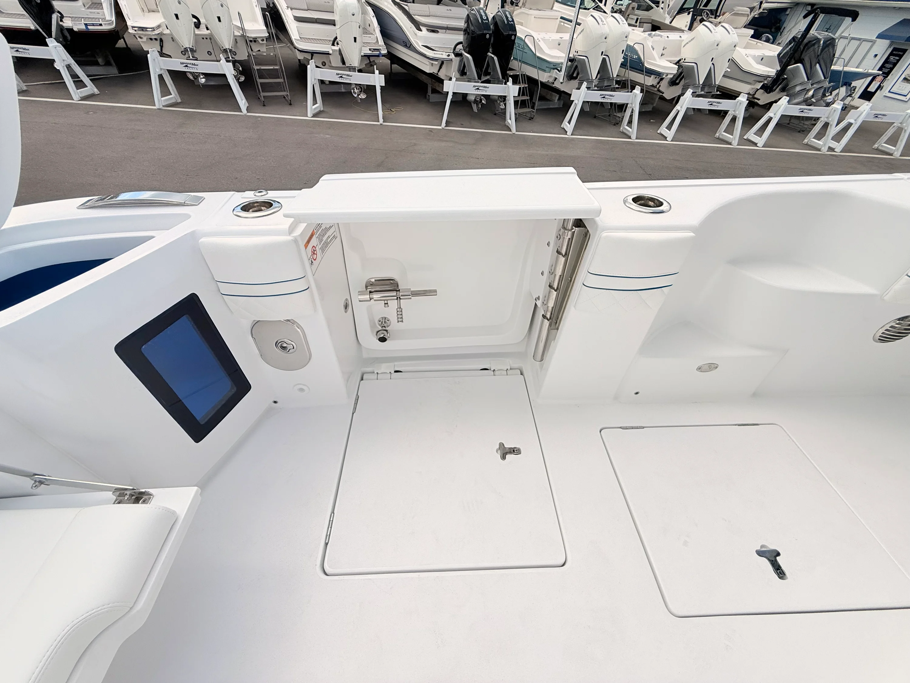 2026 Intrepid 41 Valor Image Thumbnail #19