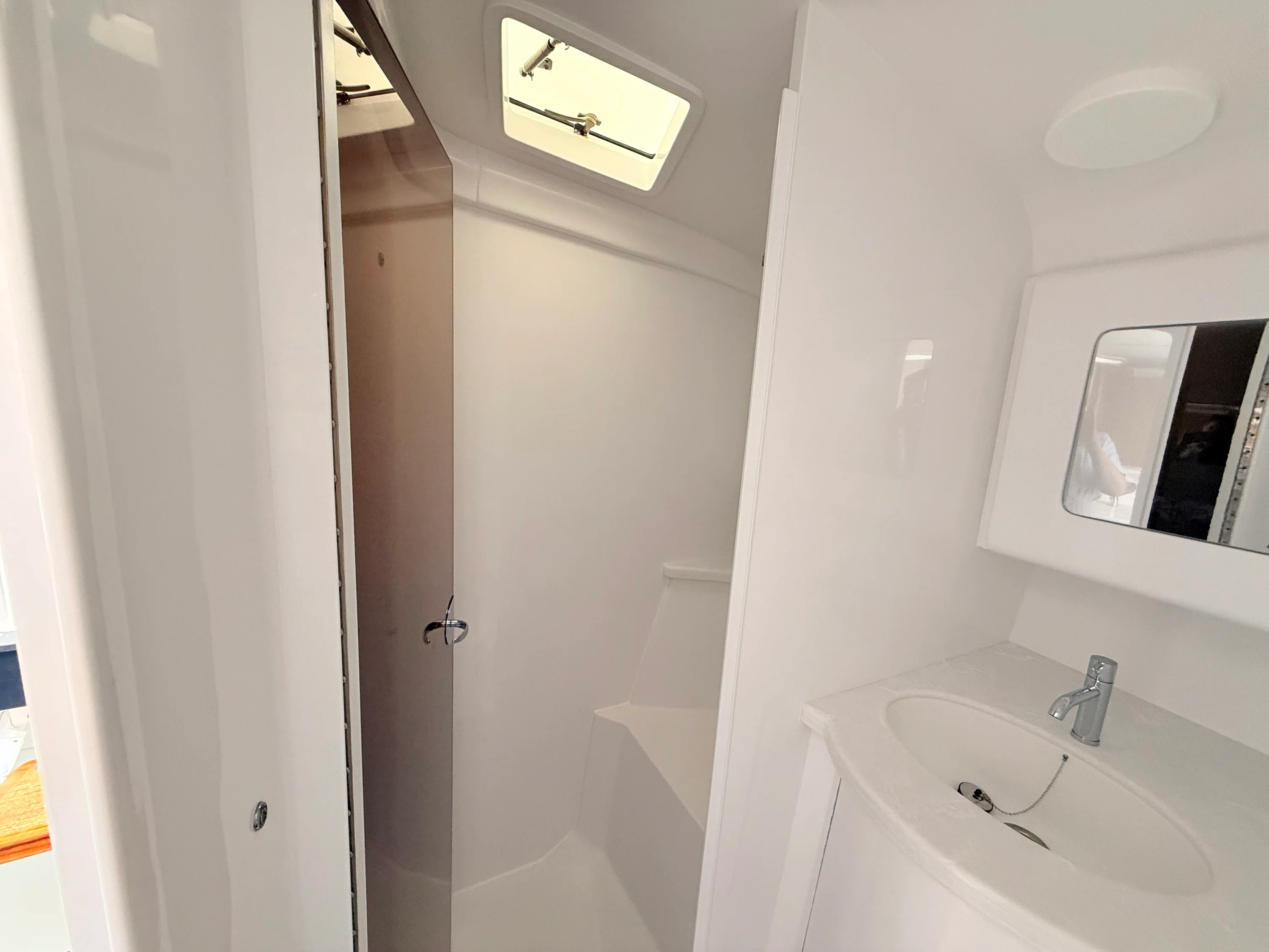 2026 Intrepid 41 Valor Image Thumbnail #60